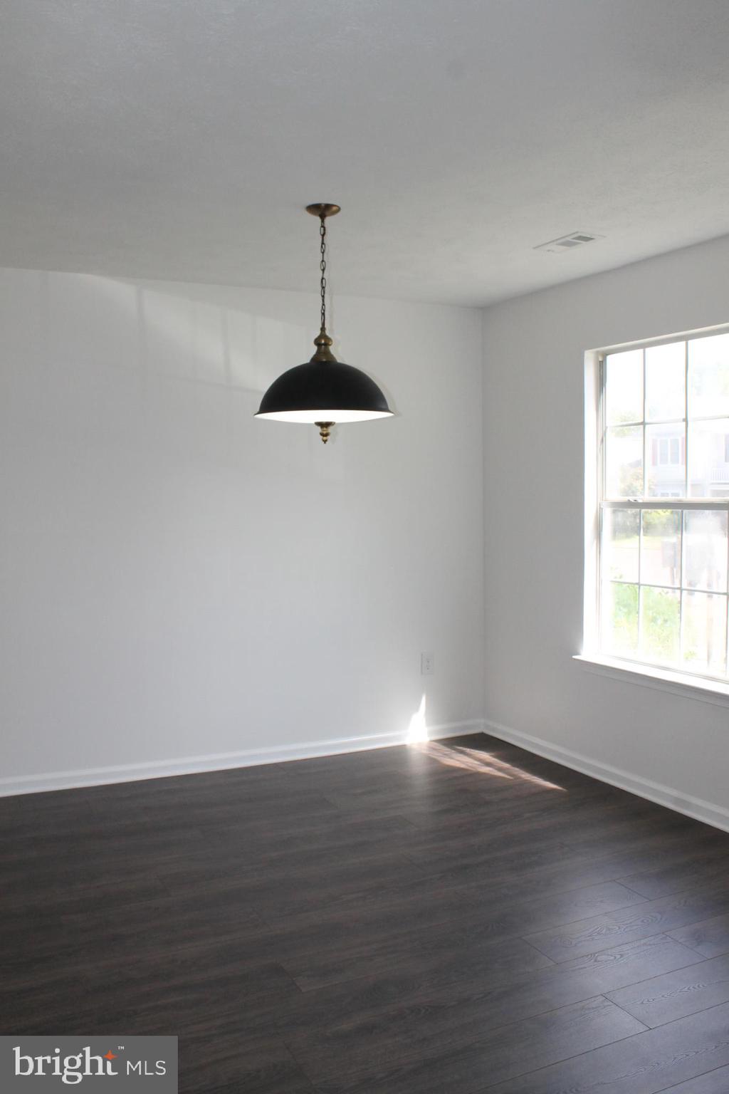 SOUTHRIDGE TOWNHOUSES - Residential