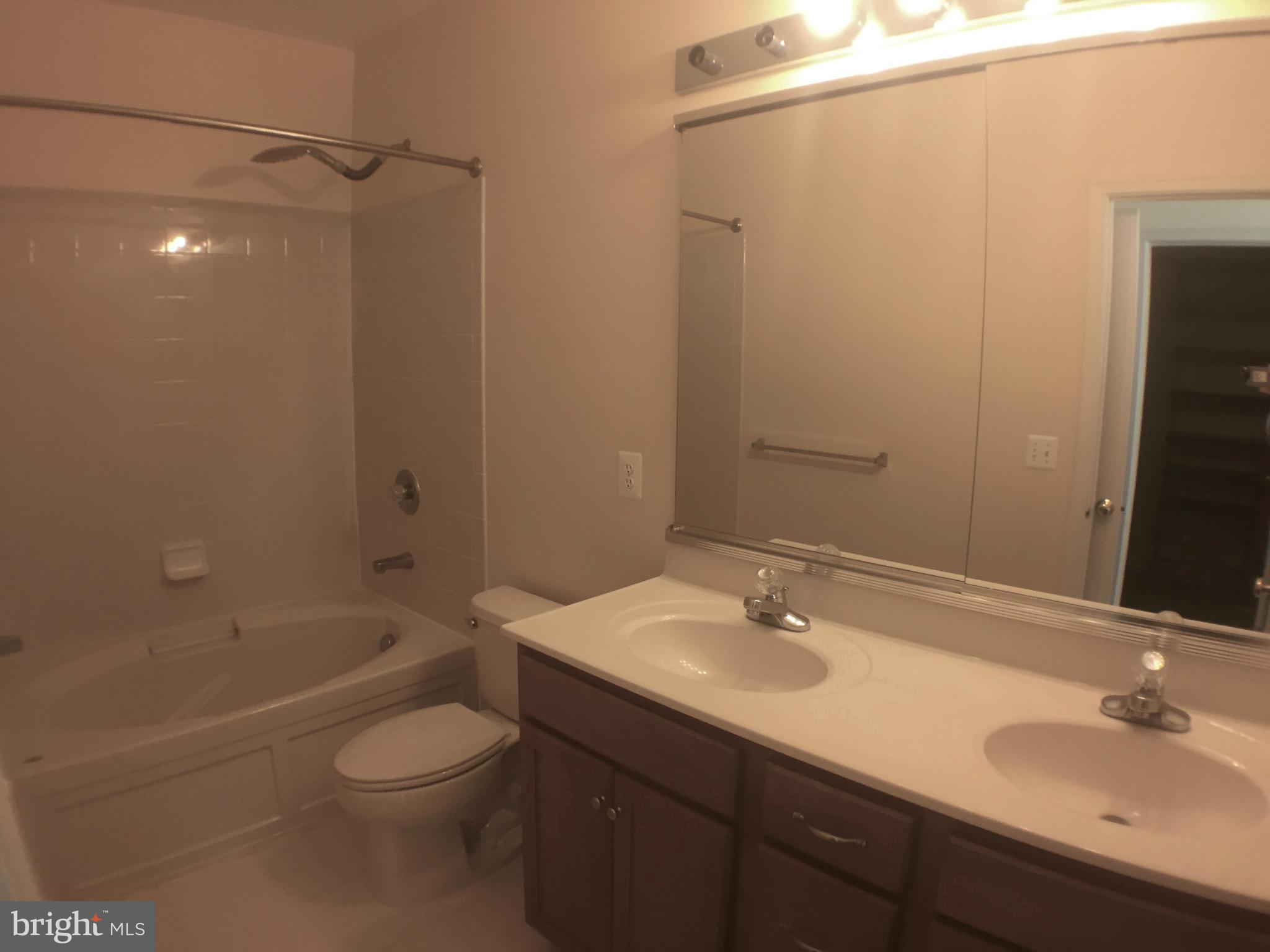 BELMONT LAND BAY - Residential