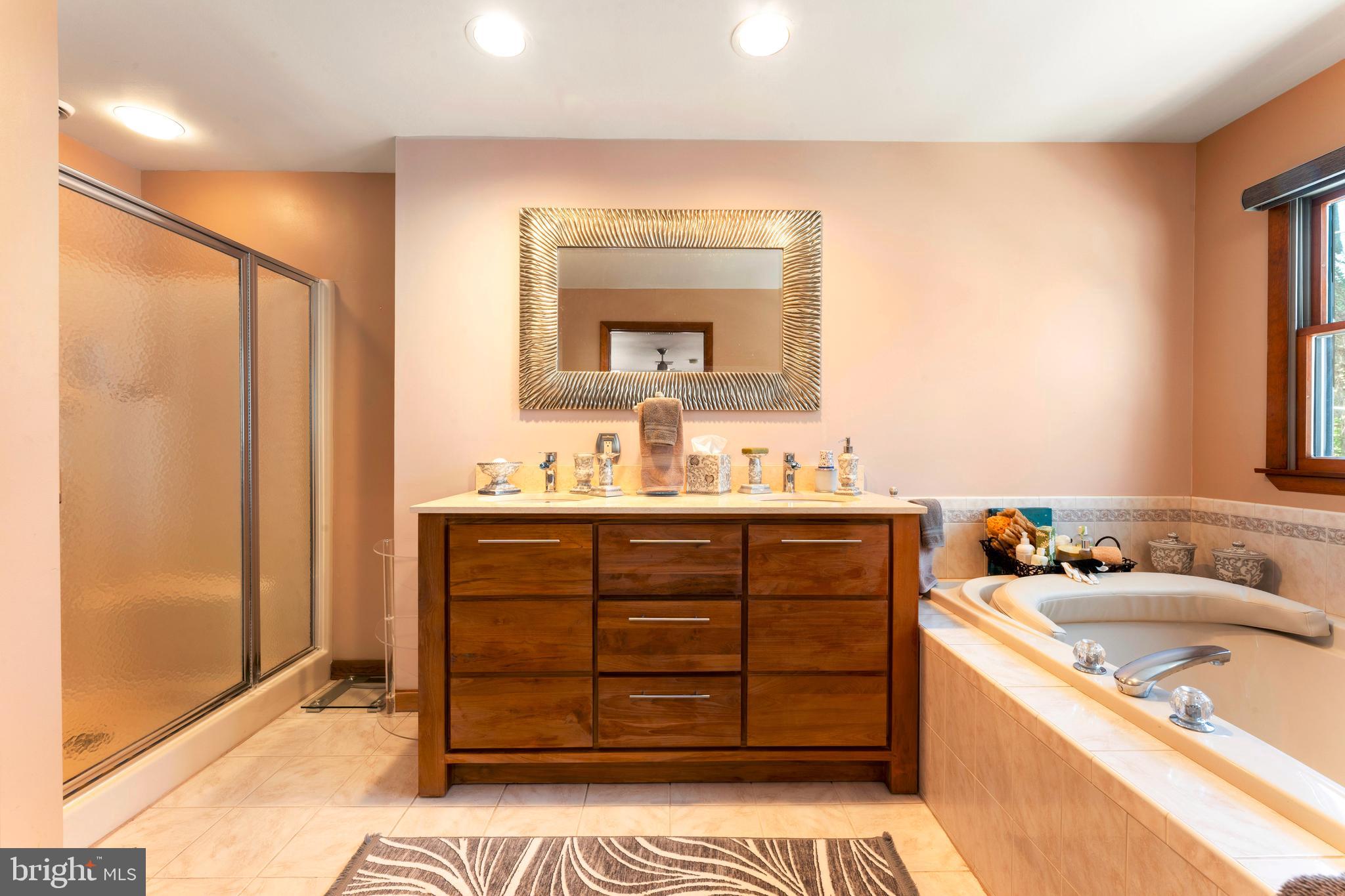 PILGRIM GDNS - Residential