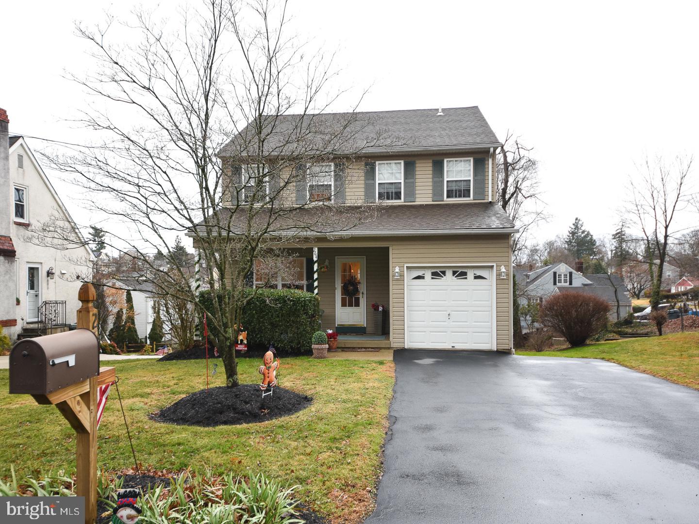 HUNTINGDON VALLEY - Residential