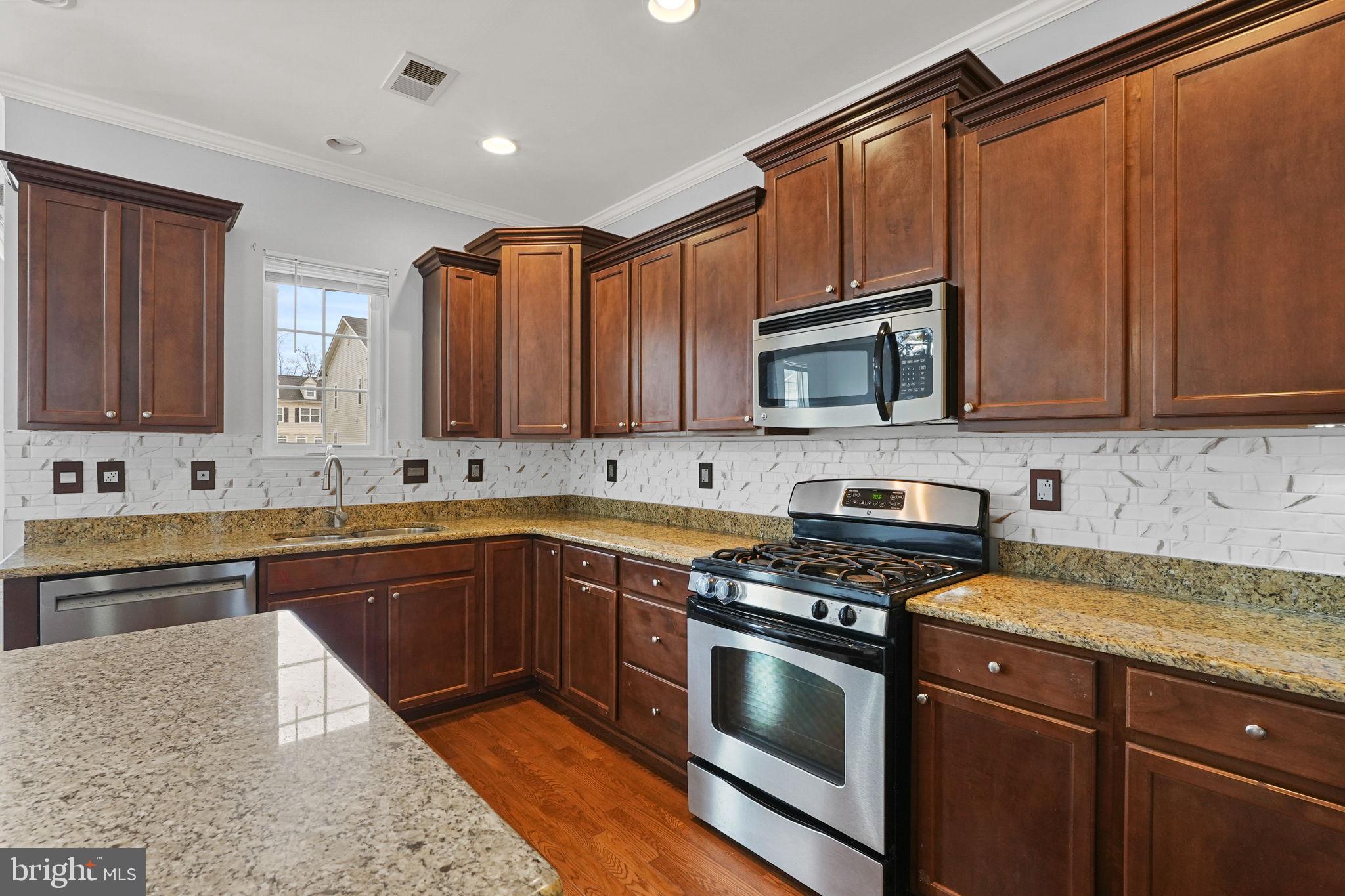 TANYARD SPRINGS - Residential