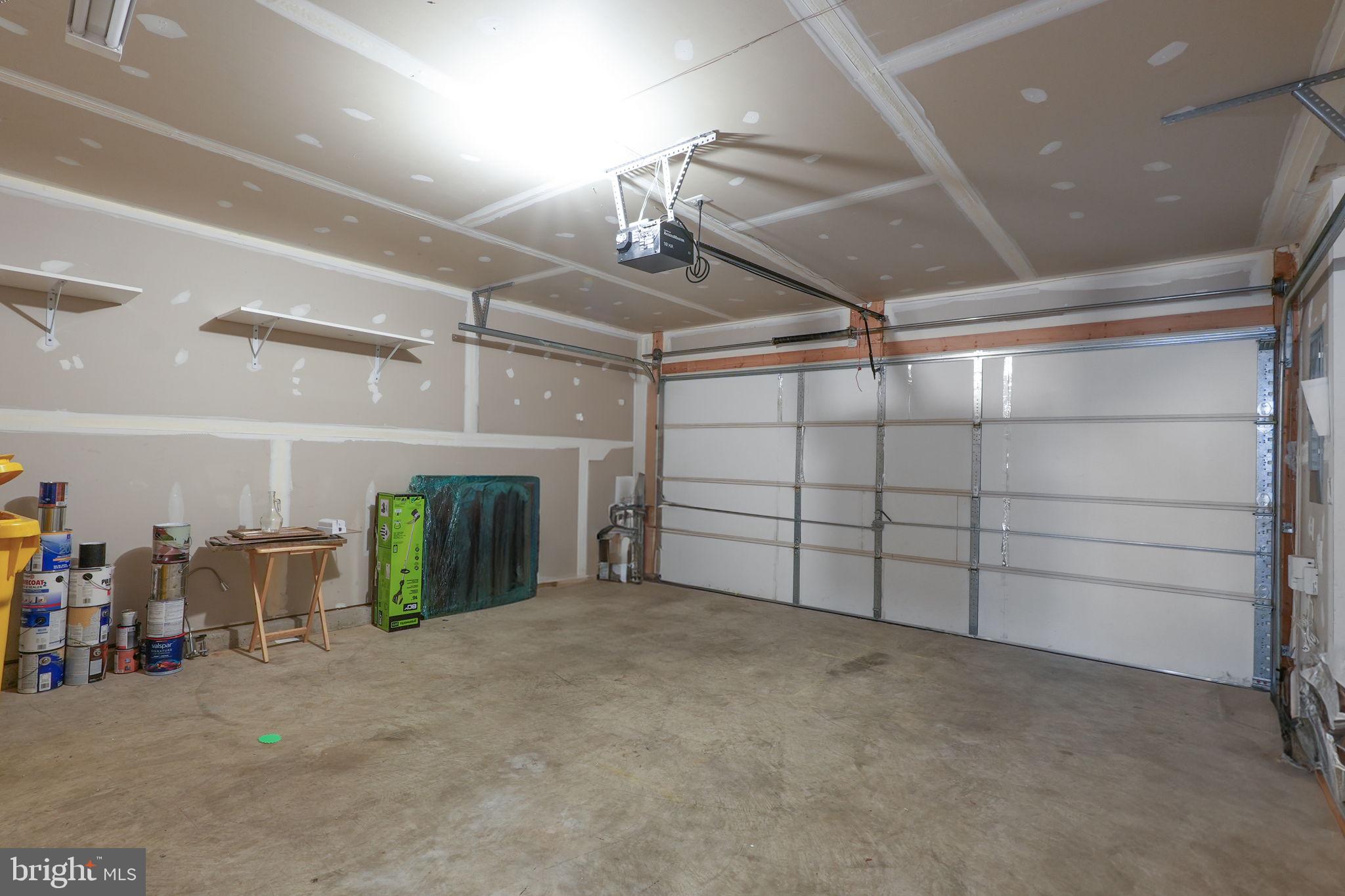 TANYARD SPRINGS - Residential