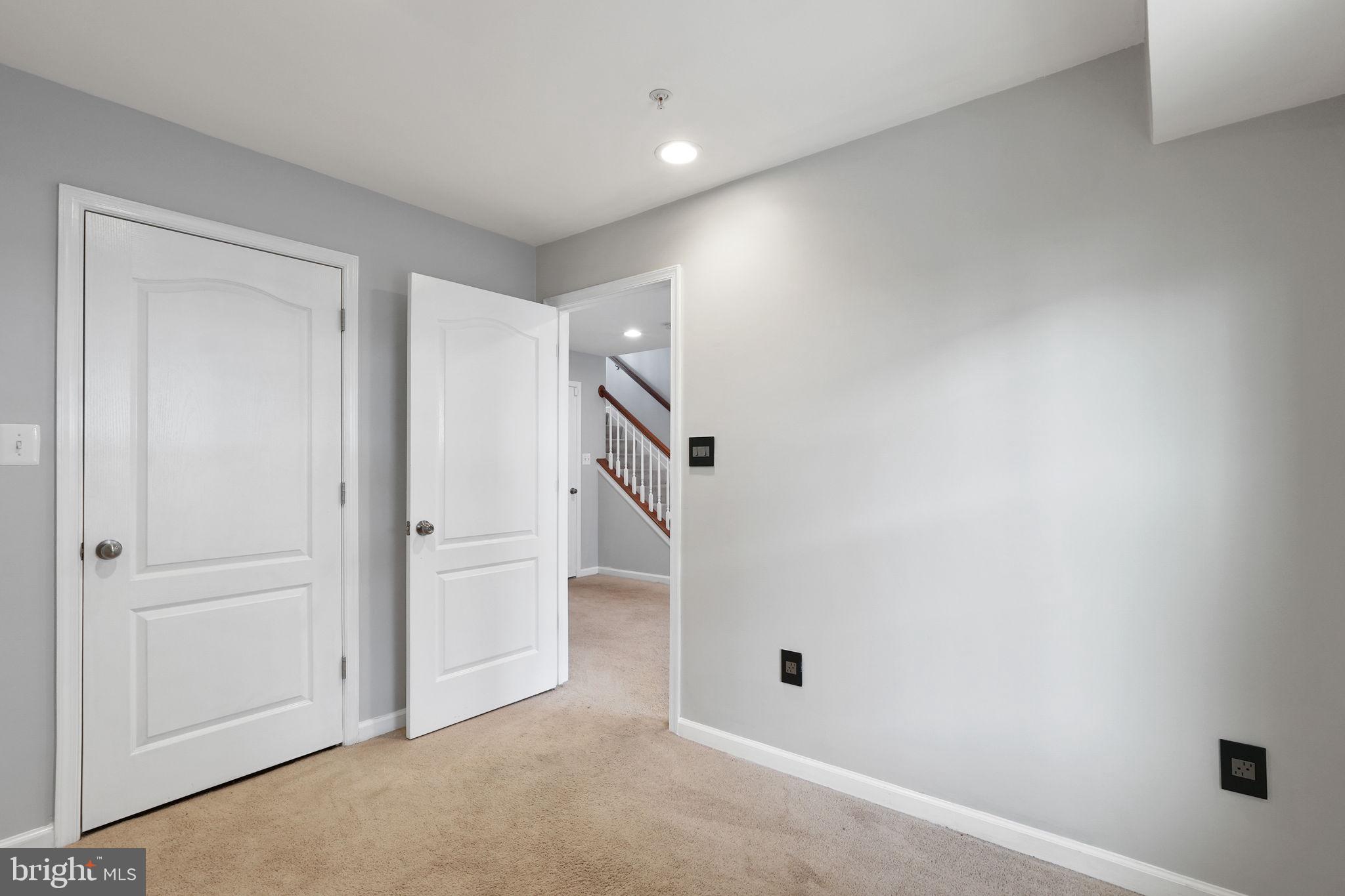 TANYARD SPRINGS - Residential