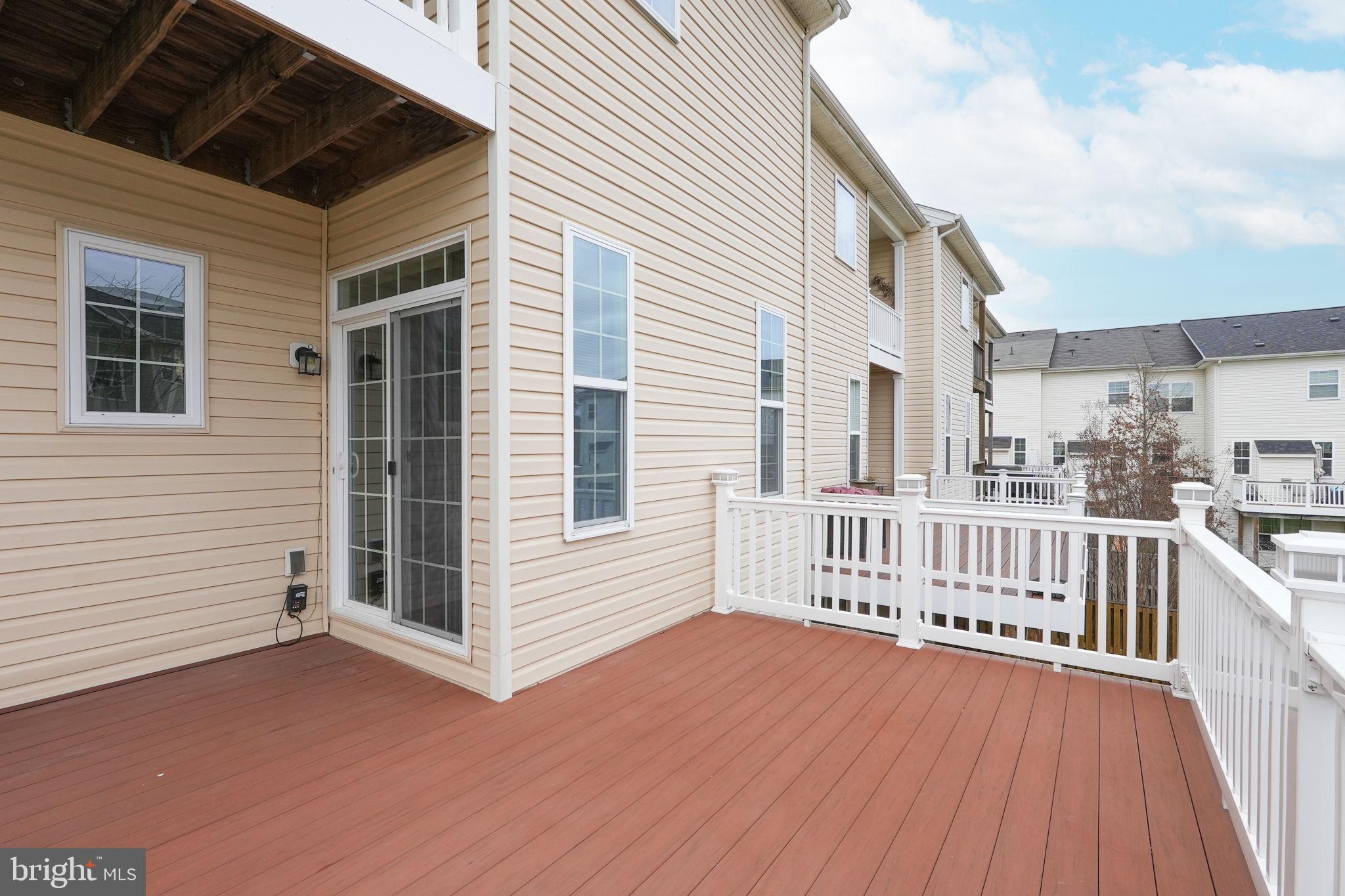 TANYARD SPRINGS - Residential