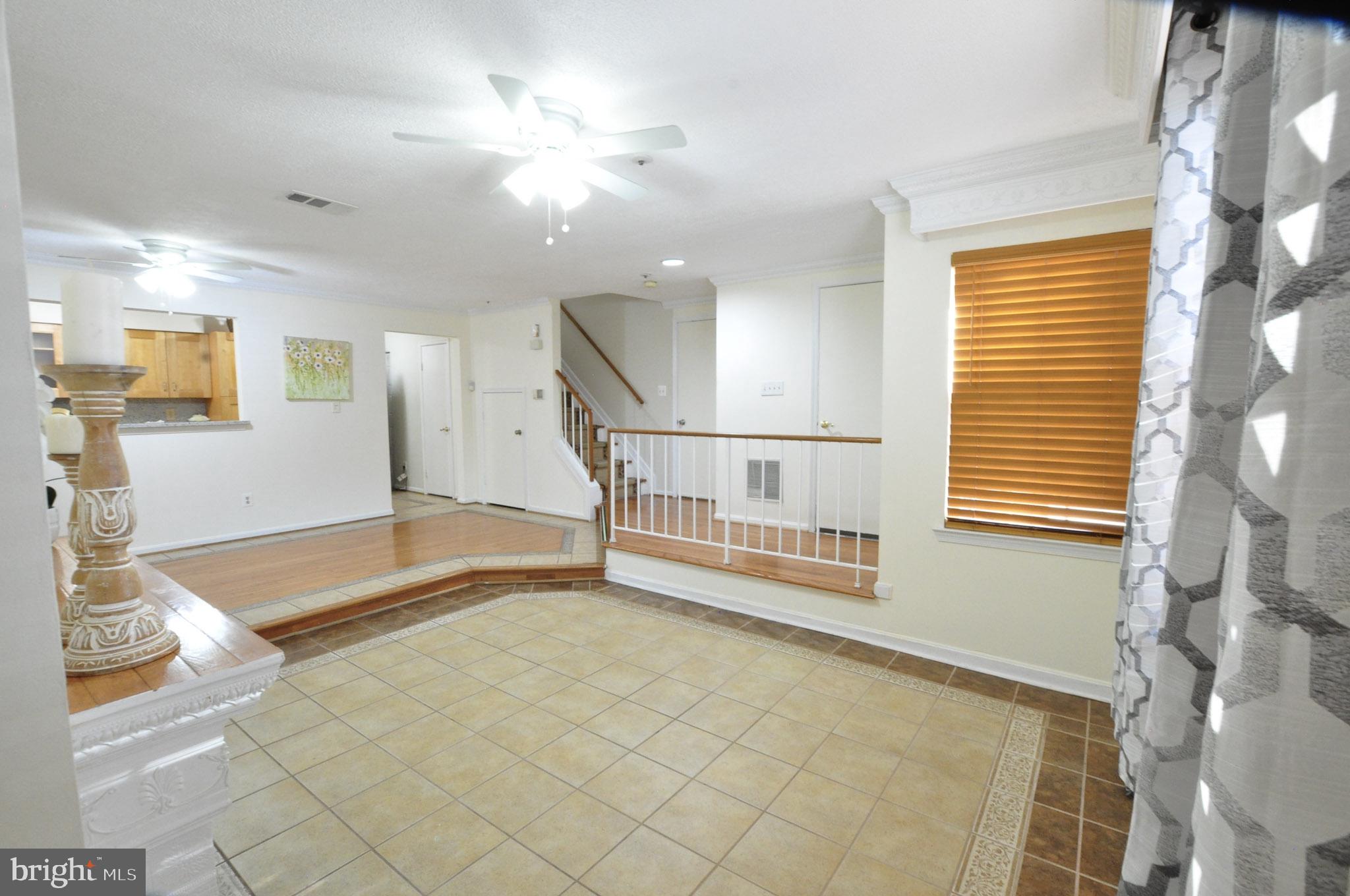 GLENSFORD CONDO - Residential