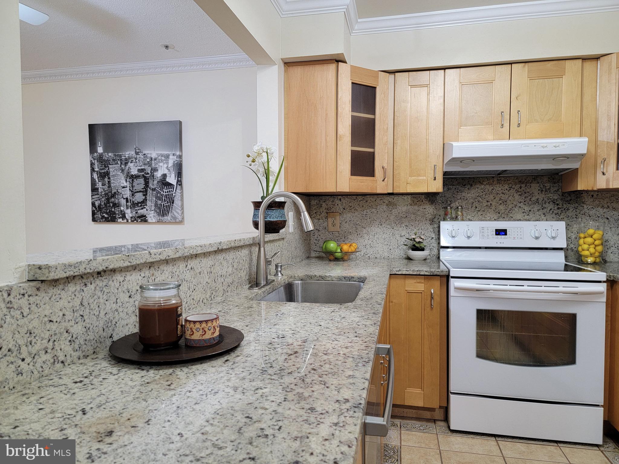 GLENSFORD CONDO - Residential
