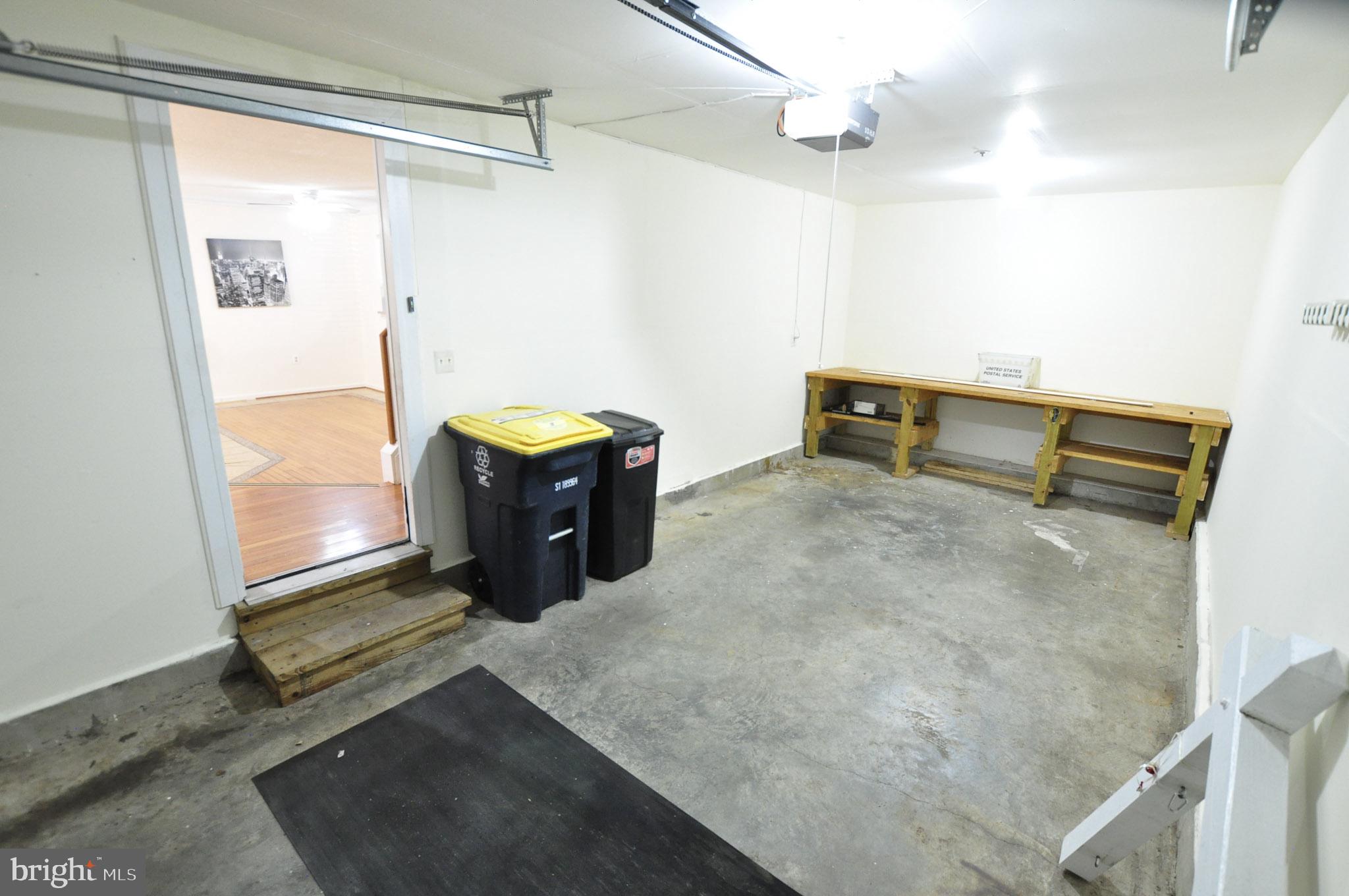 GLENSFORD CONDO - Residential