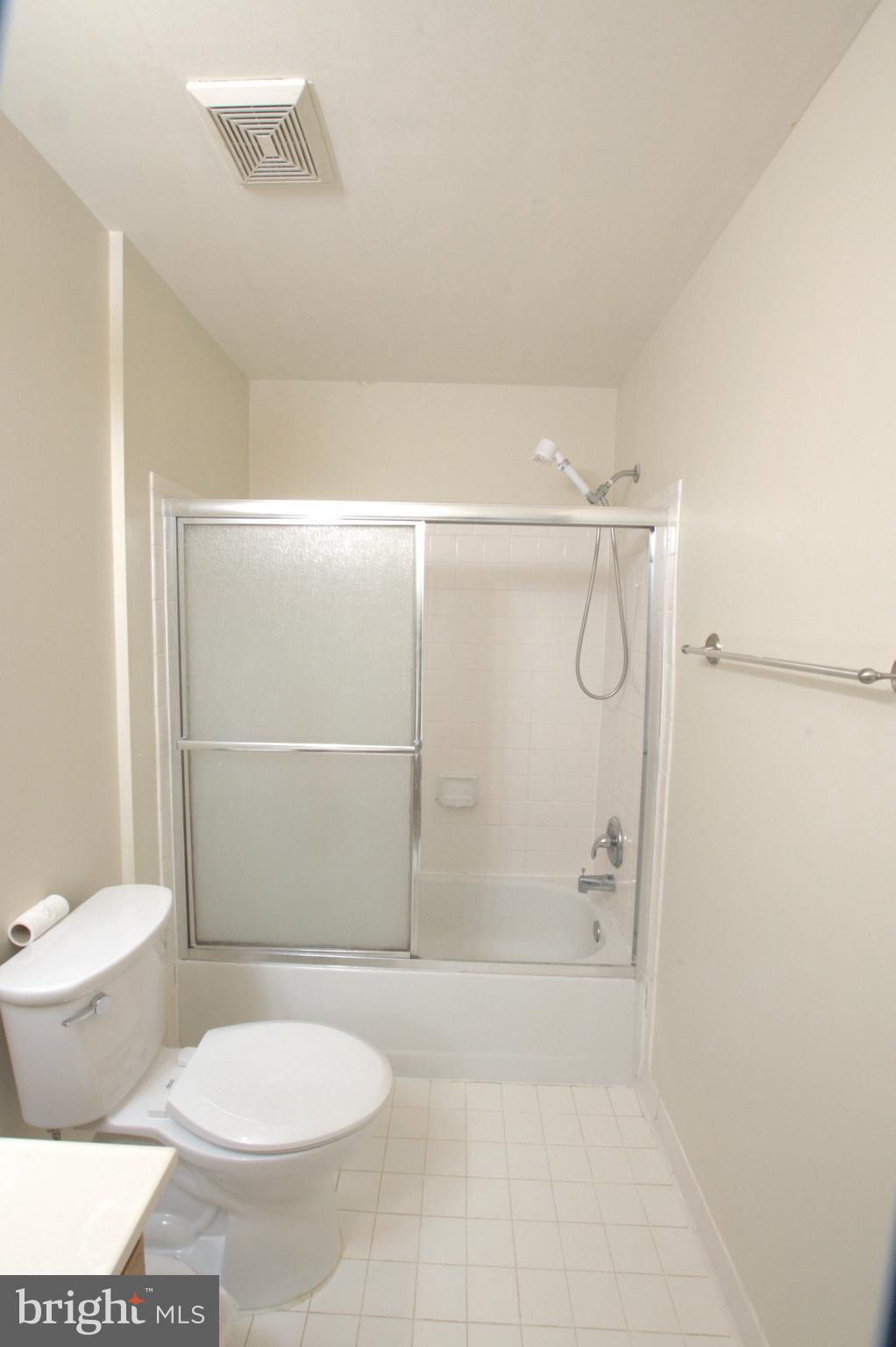 GLENSFORD CONDO - Residential