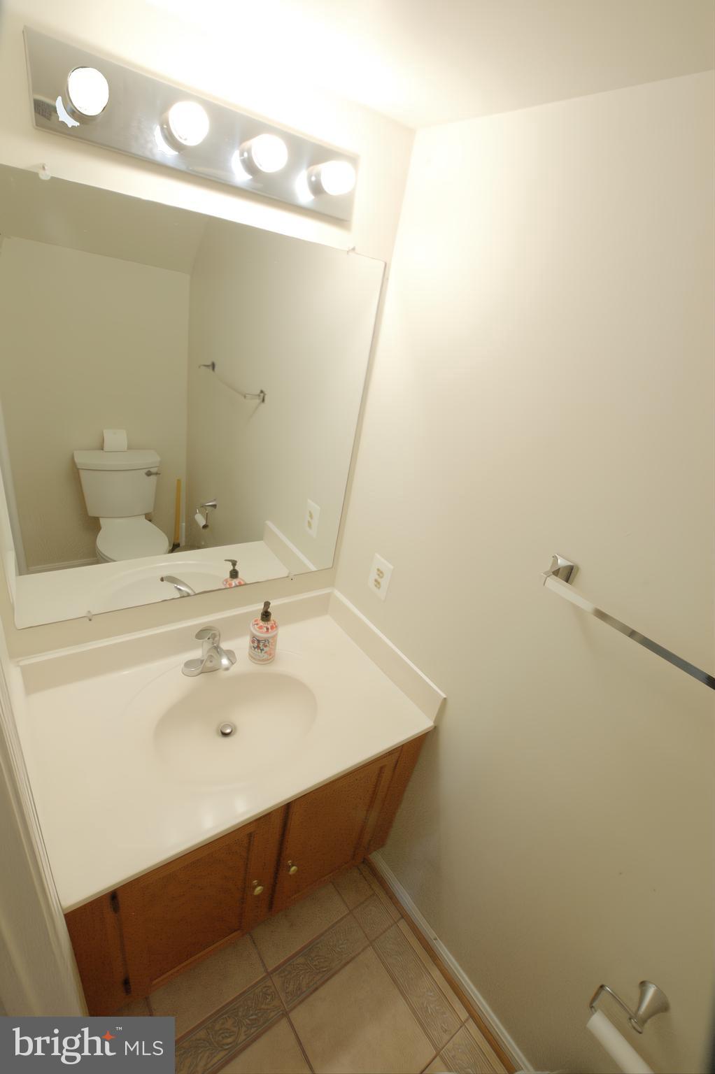 GLENSFORD CONDO - Residential