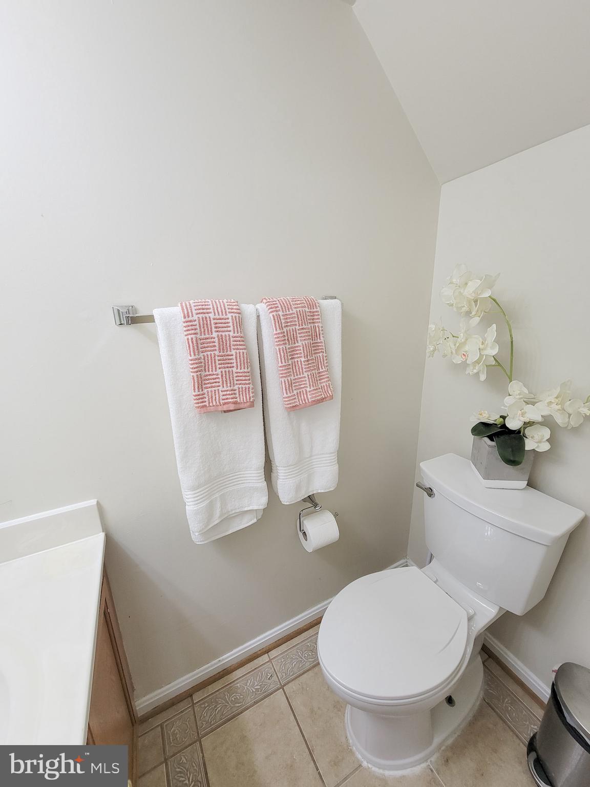 GLENSFORD CONDO - Residential