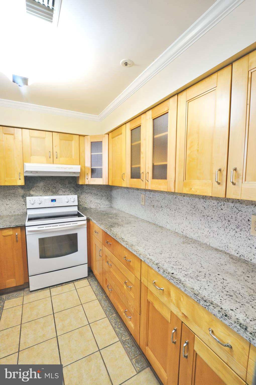 GLENSFORD CONDO - Residential