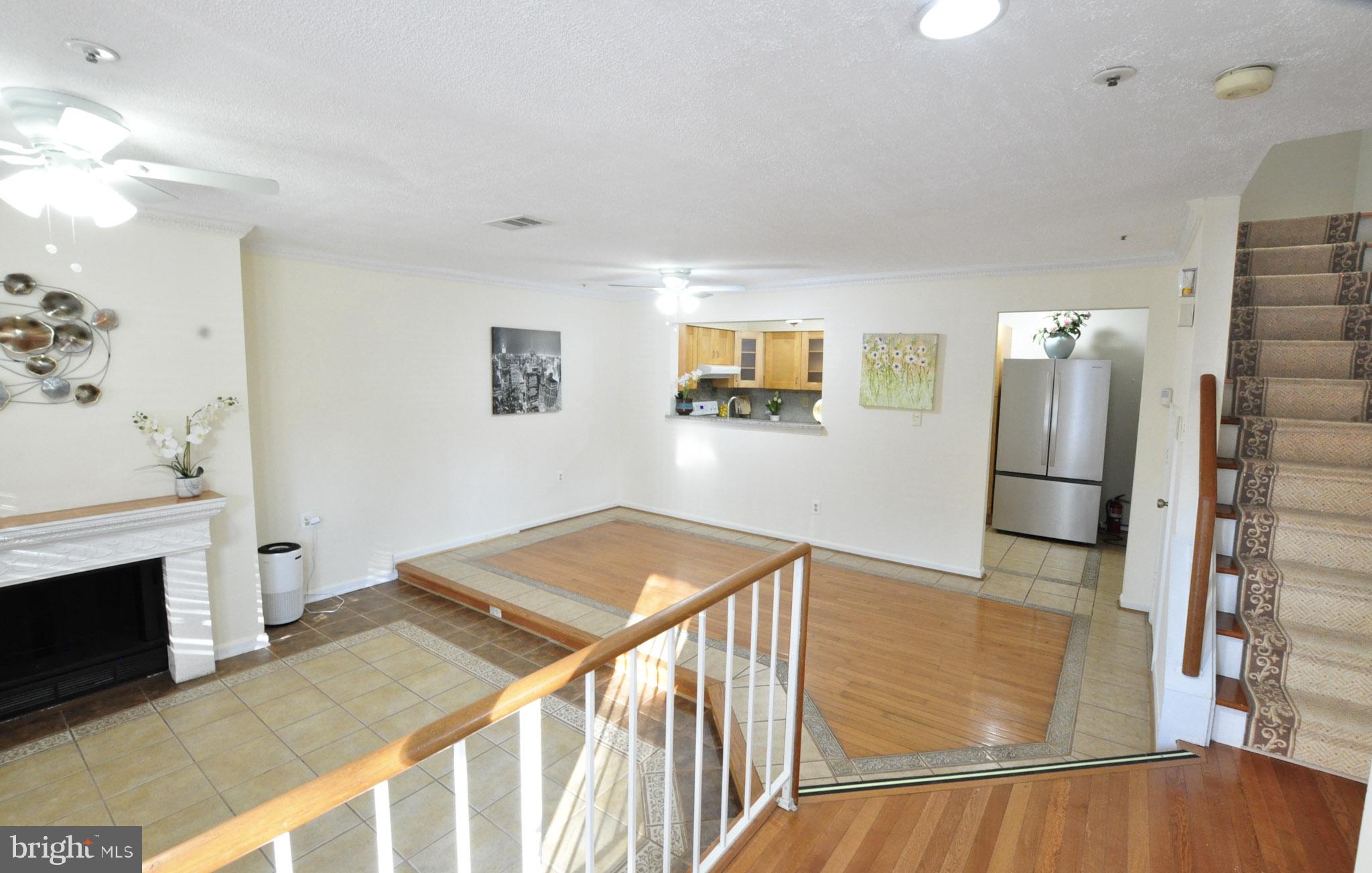 GLENSFORD CONDO - Residential