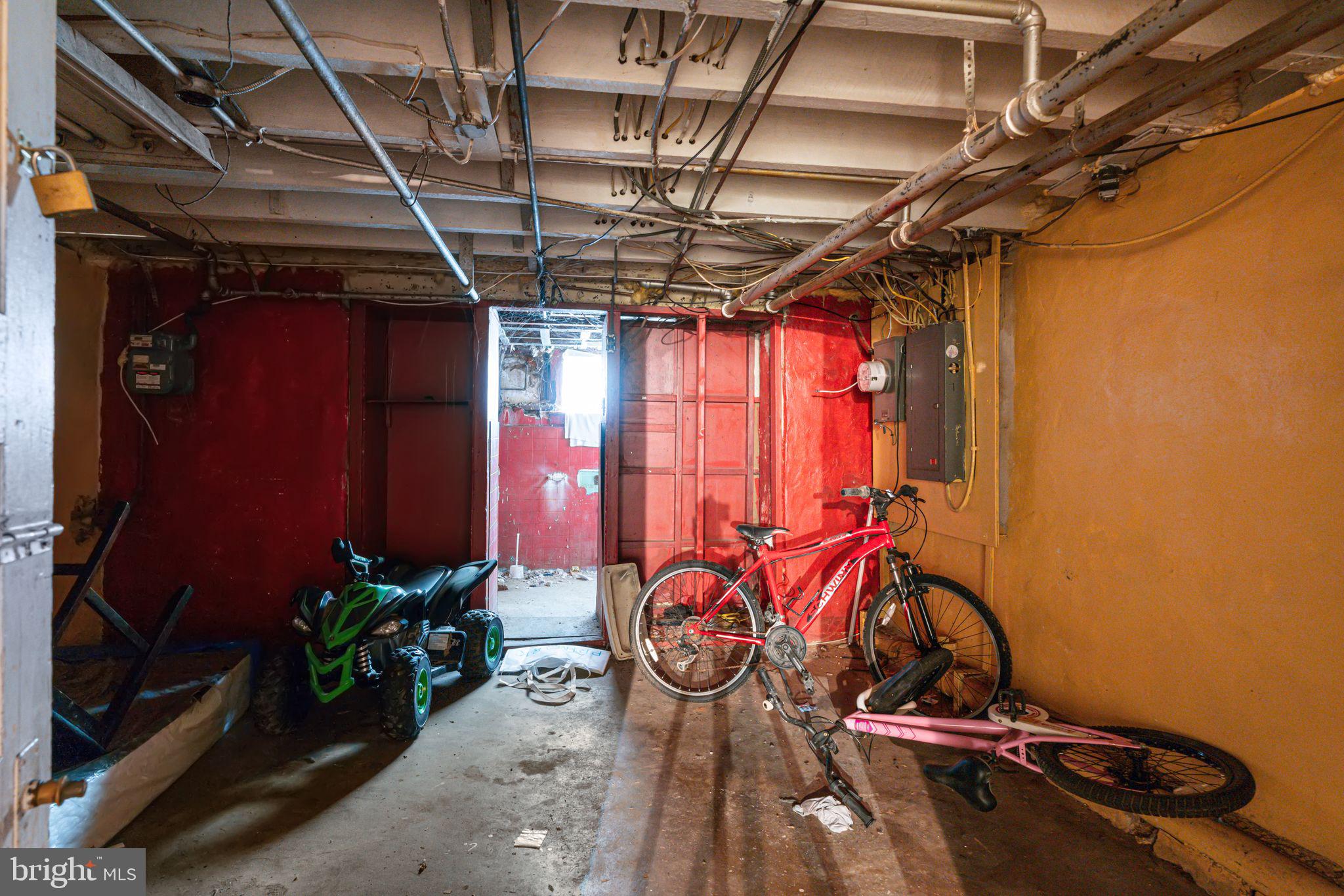 PORT RICHMOND - Residential