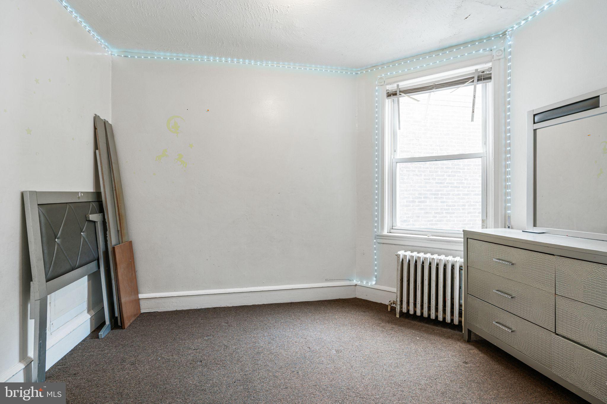 PORT RICHMOND - Residential