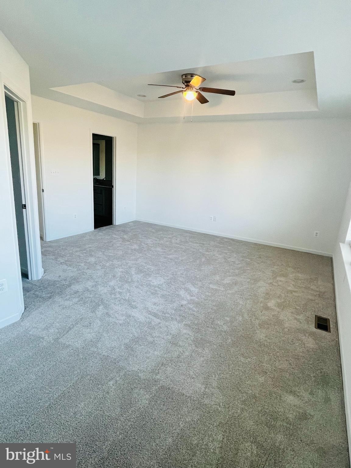 MARTINSBURG STATION - Residential Lease