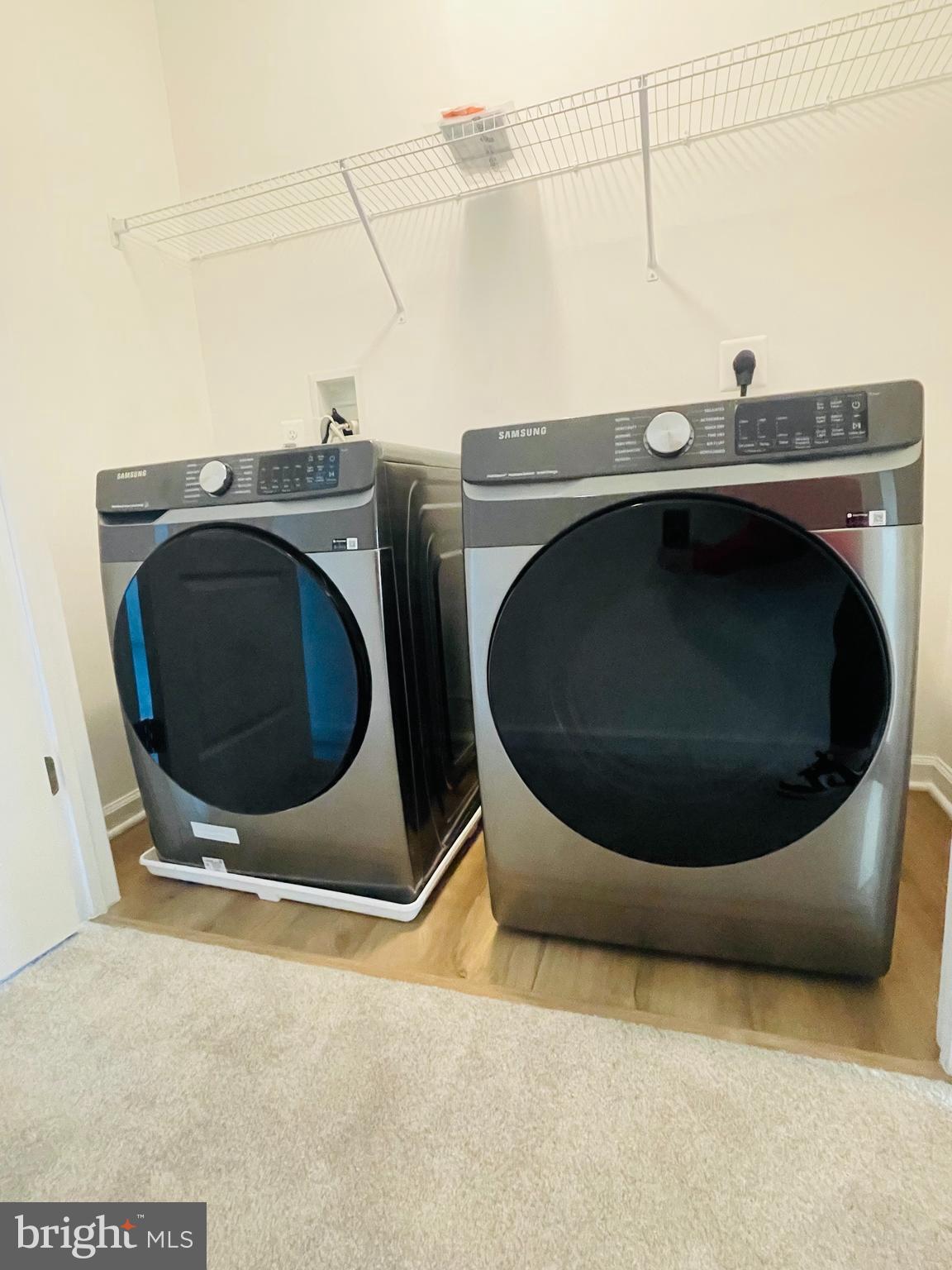 MARTINSBURG STATION - Residential Lease