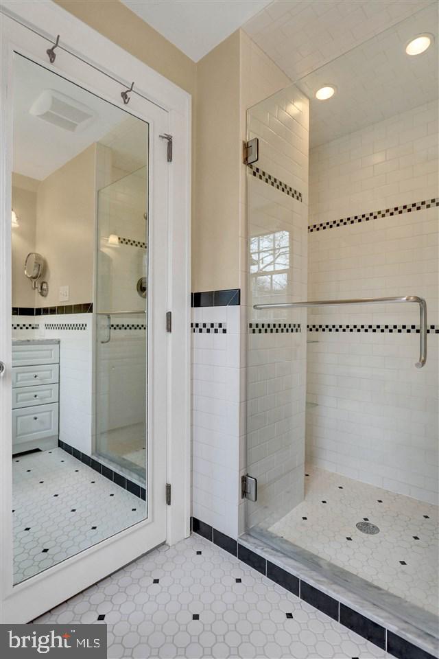 SPRINGDALE - Residential