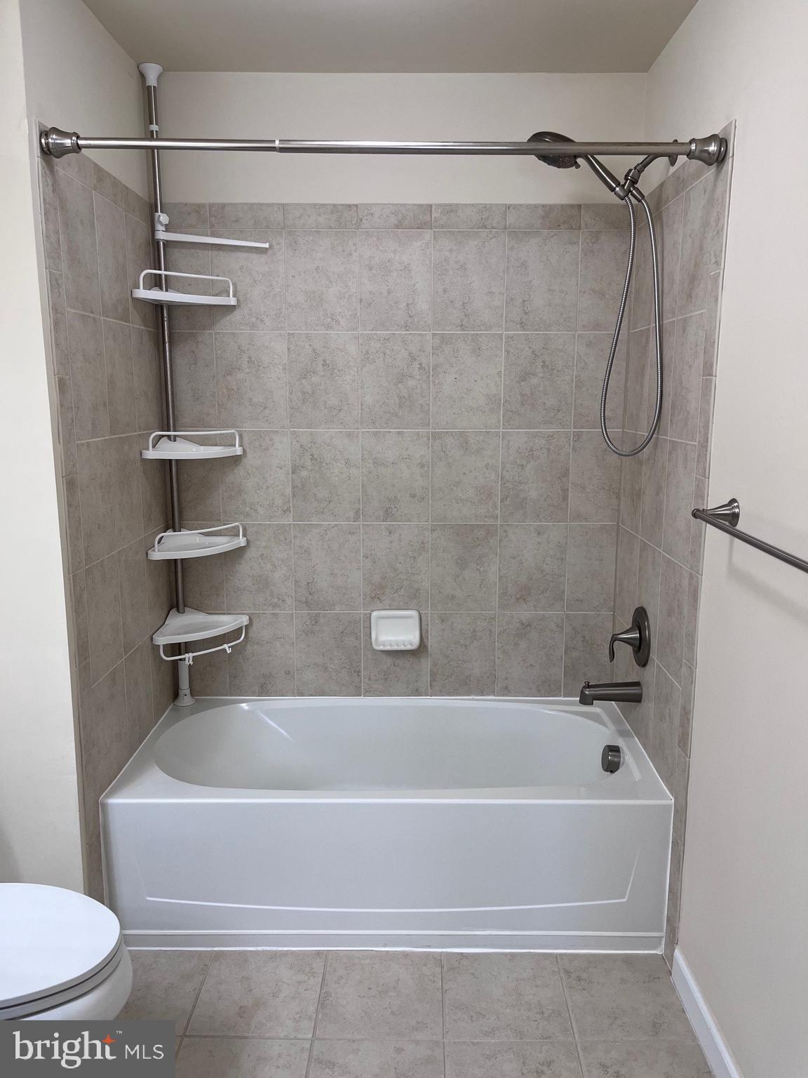 PRESERVE AT GOOSE CREEK - Residential Lease