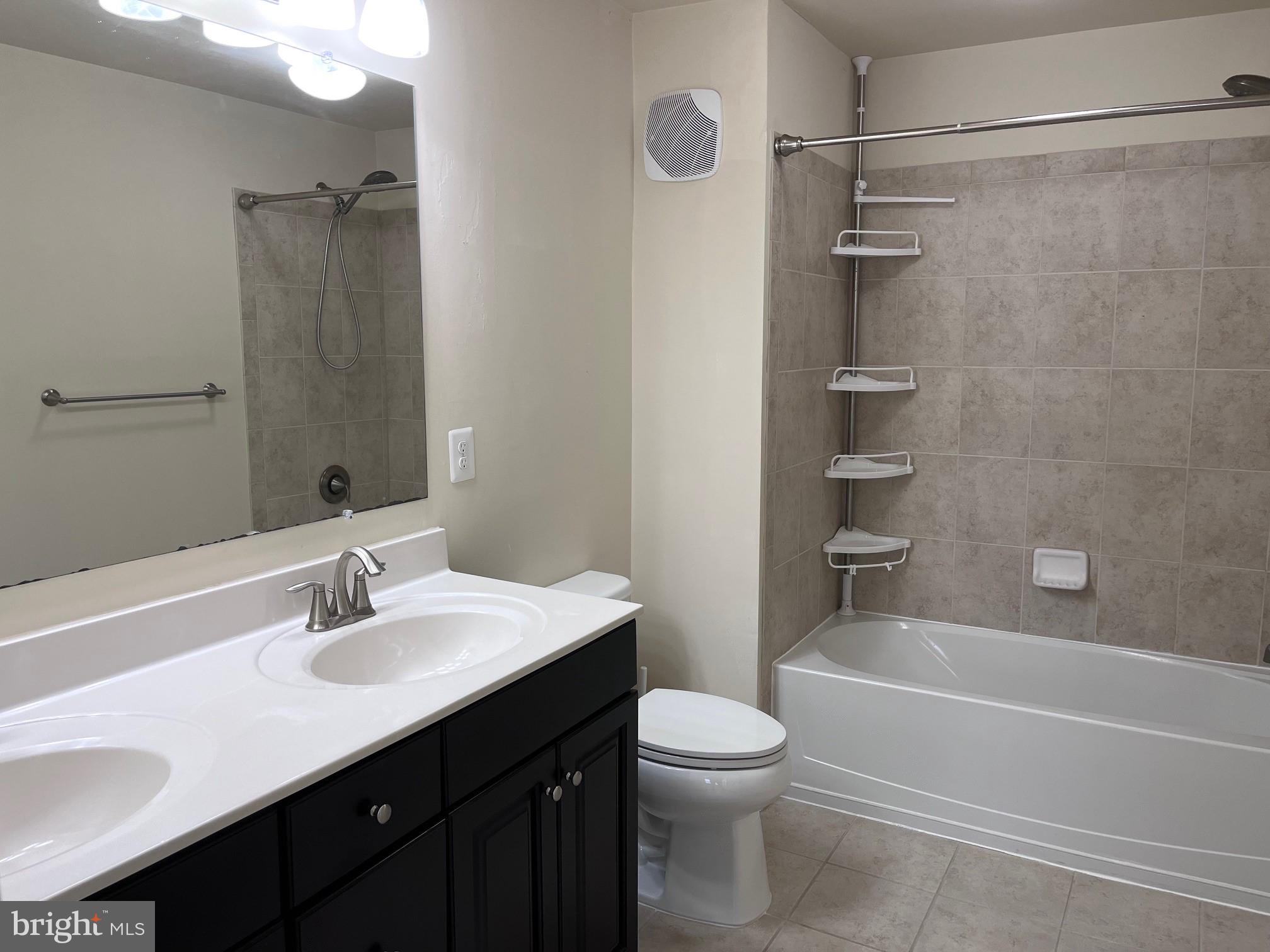 PRESERVE AT GOOSE CREEK - Residential Lease