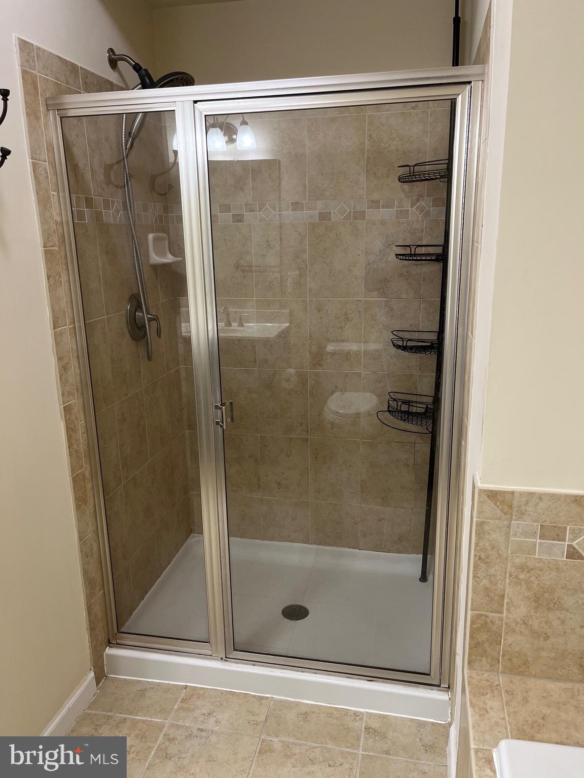 PRESERVE AT GOOSE CREEK - Residential Lease