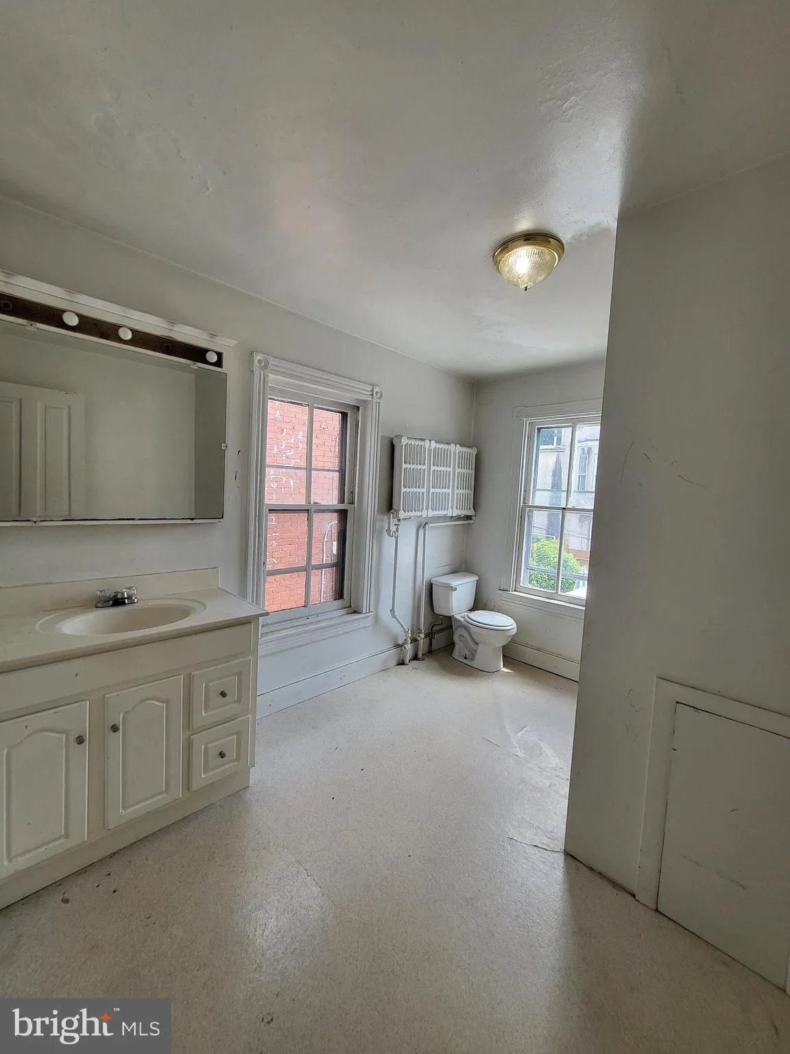 Reading, Pennsylvania 19604, United States, 4 Bedrooms Bedrooms, ,2 BathroomsBathrooms,Residential,Active,165815