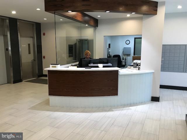 PARC EAST - Residential Lease