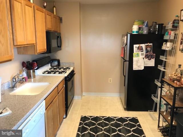 PARC EAST - Residential Lease