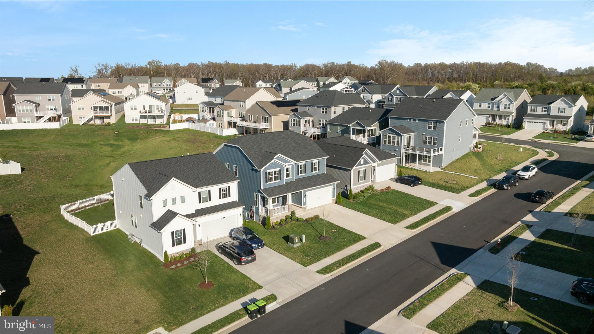 RAVEN OAKS - Residential