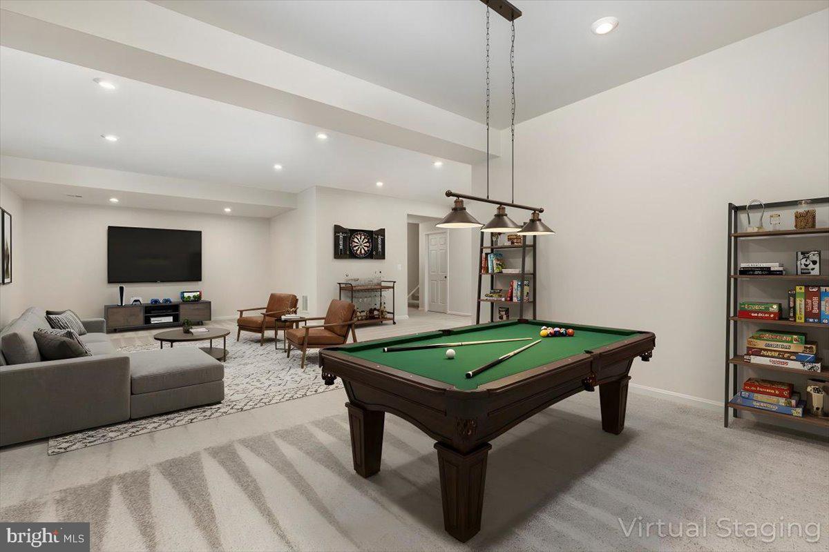 RAVEN OAKS - Residential