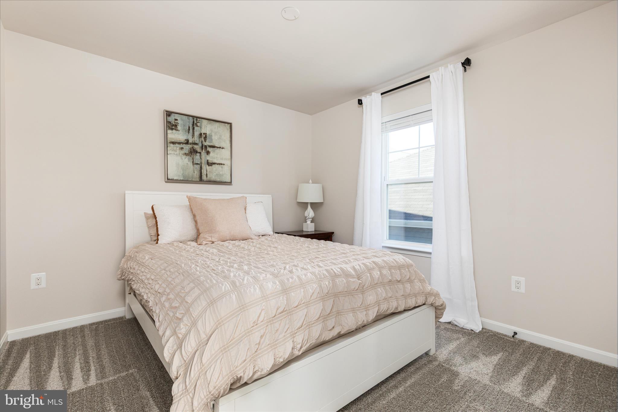 RAVEN OAKS - Residential