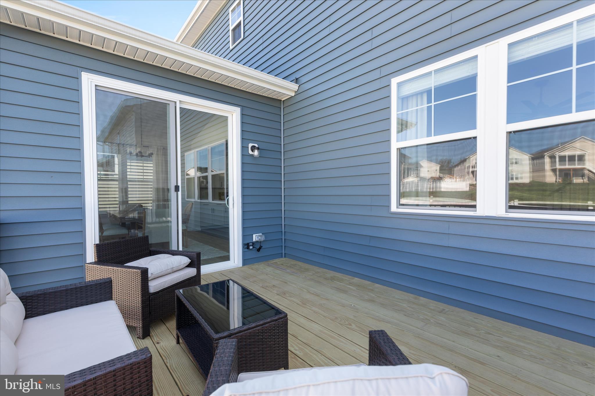 RAVEN OAKS - Residential