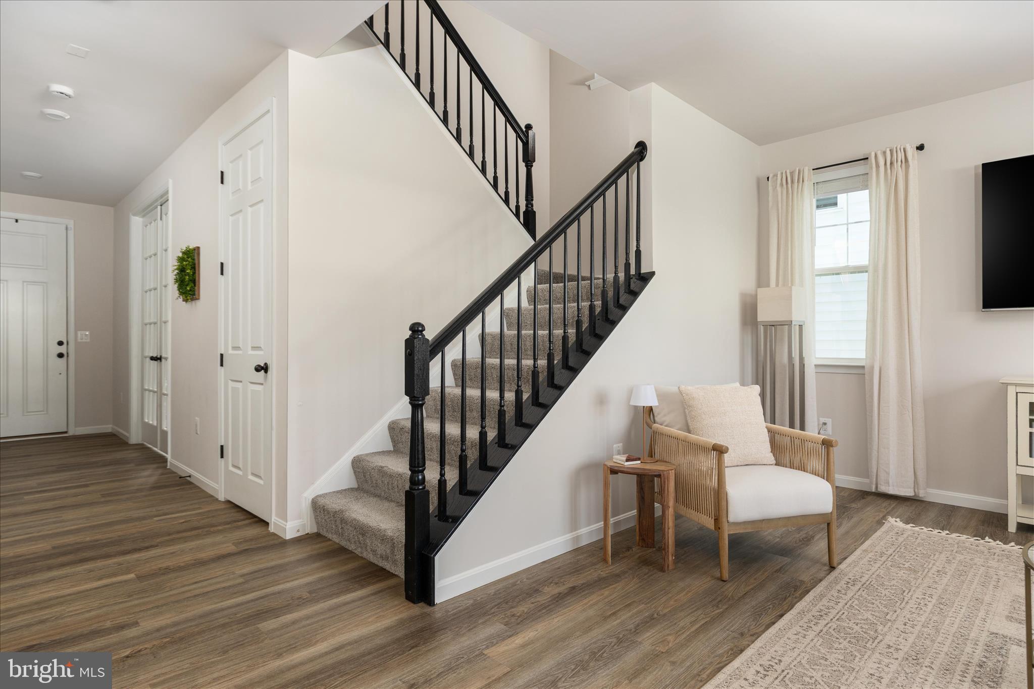 RAVEN OAKS - Residential