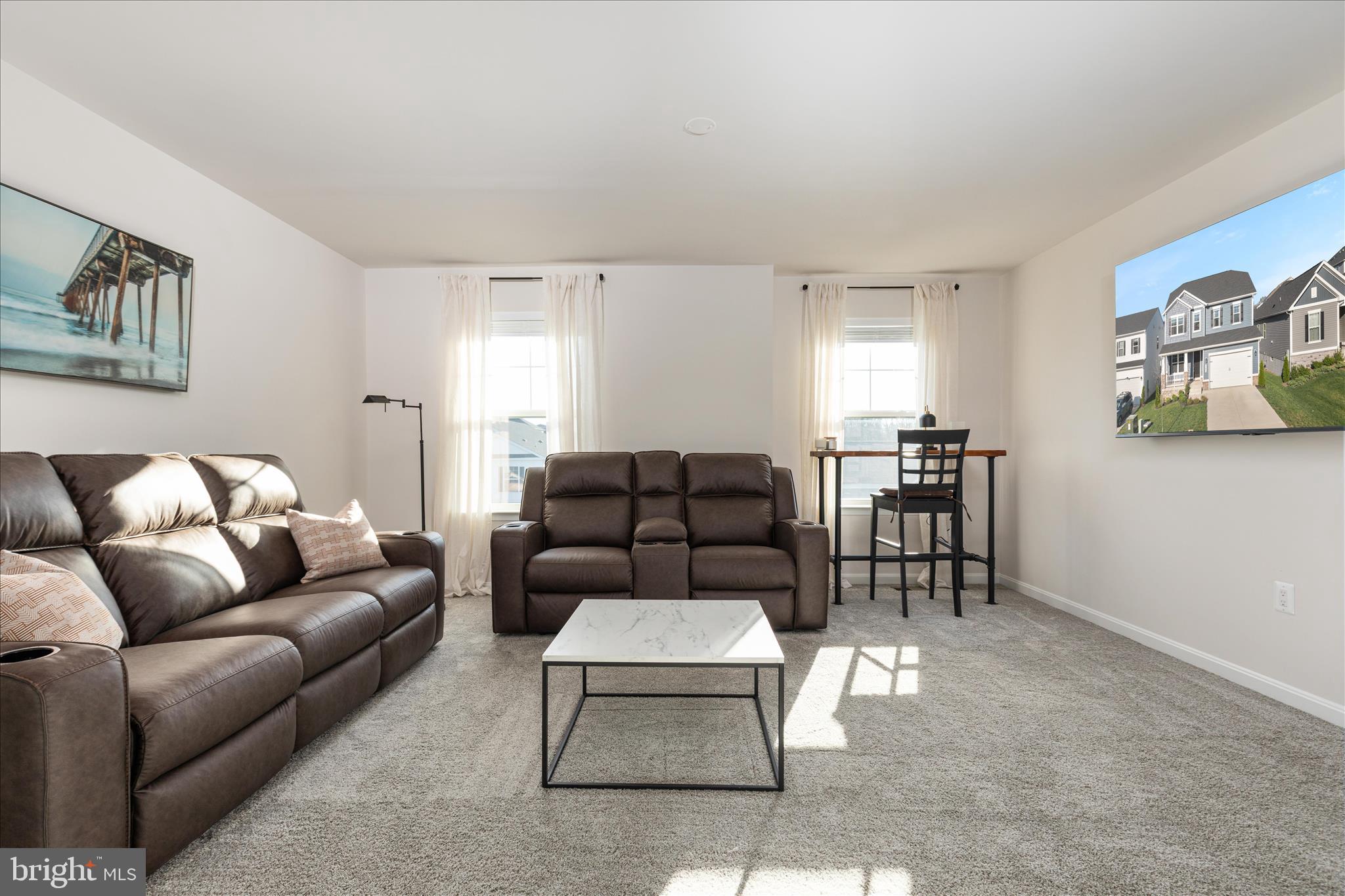 RAVEN OAKS - Residential