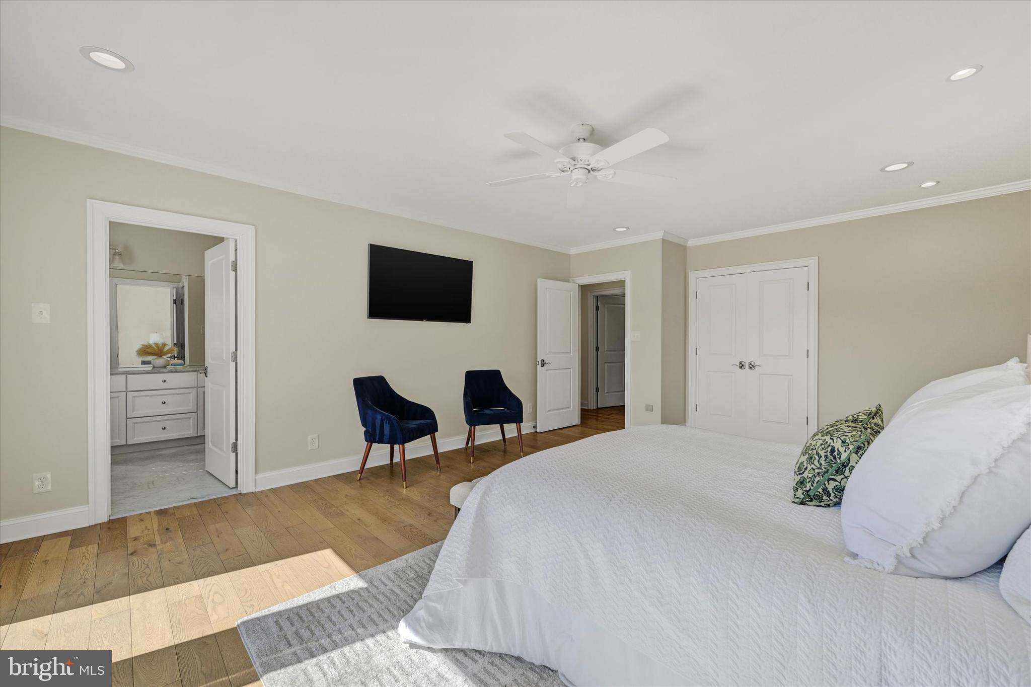 WINDY HILL FARMS - Residential