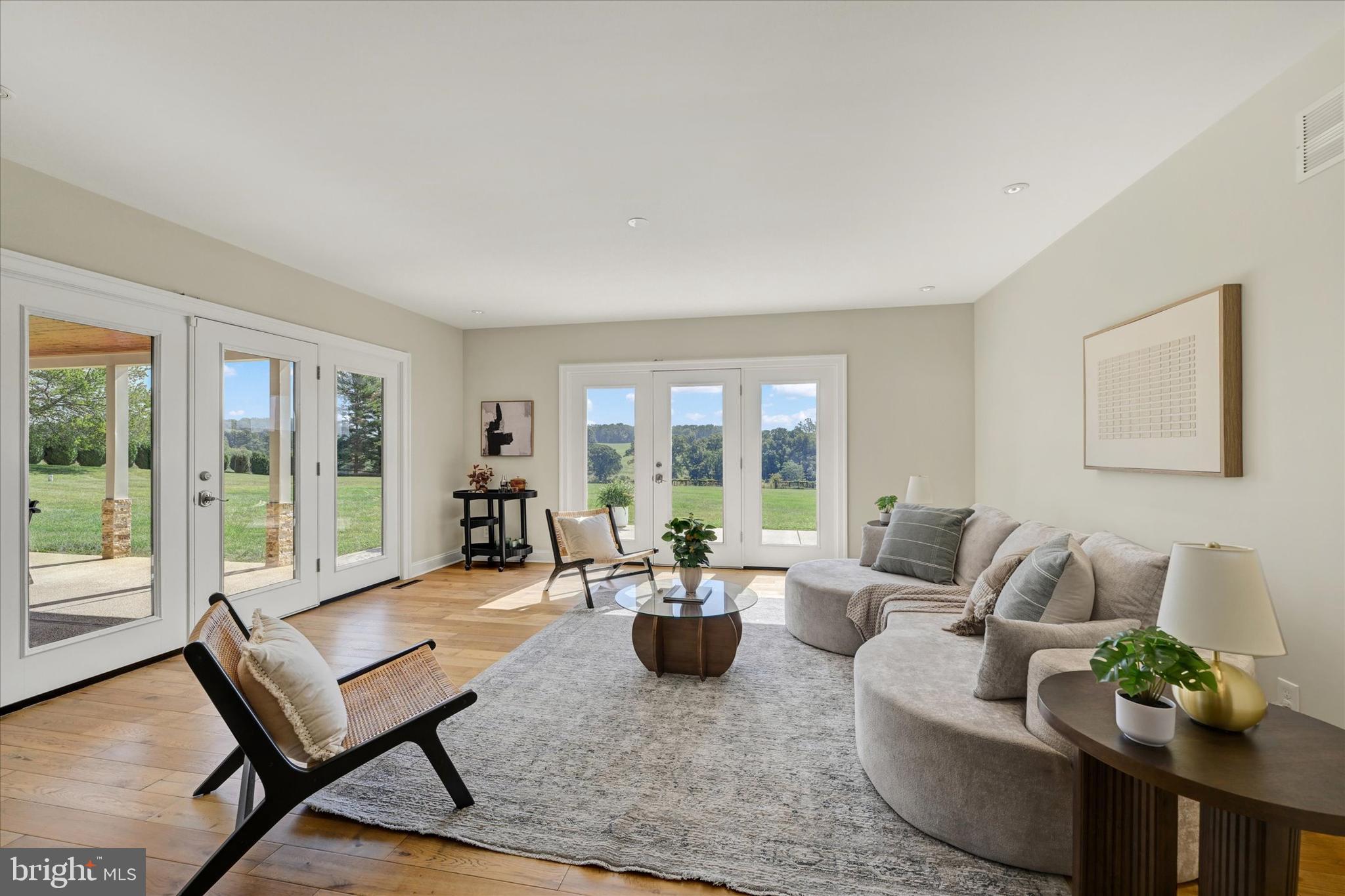 WINDY HILL FARMS - Residential