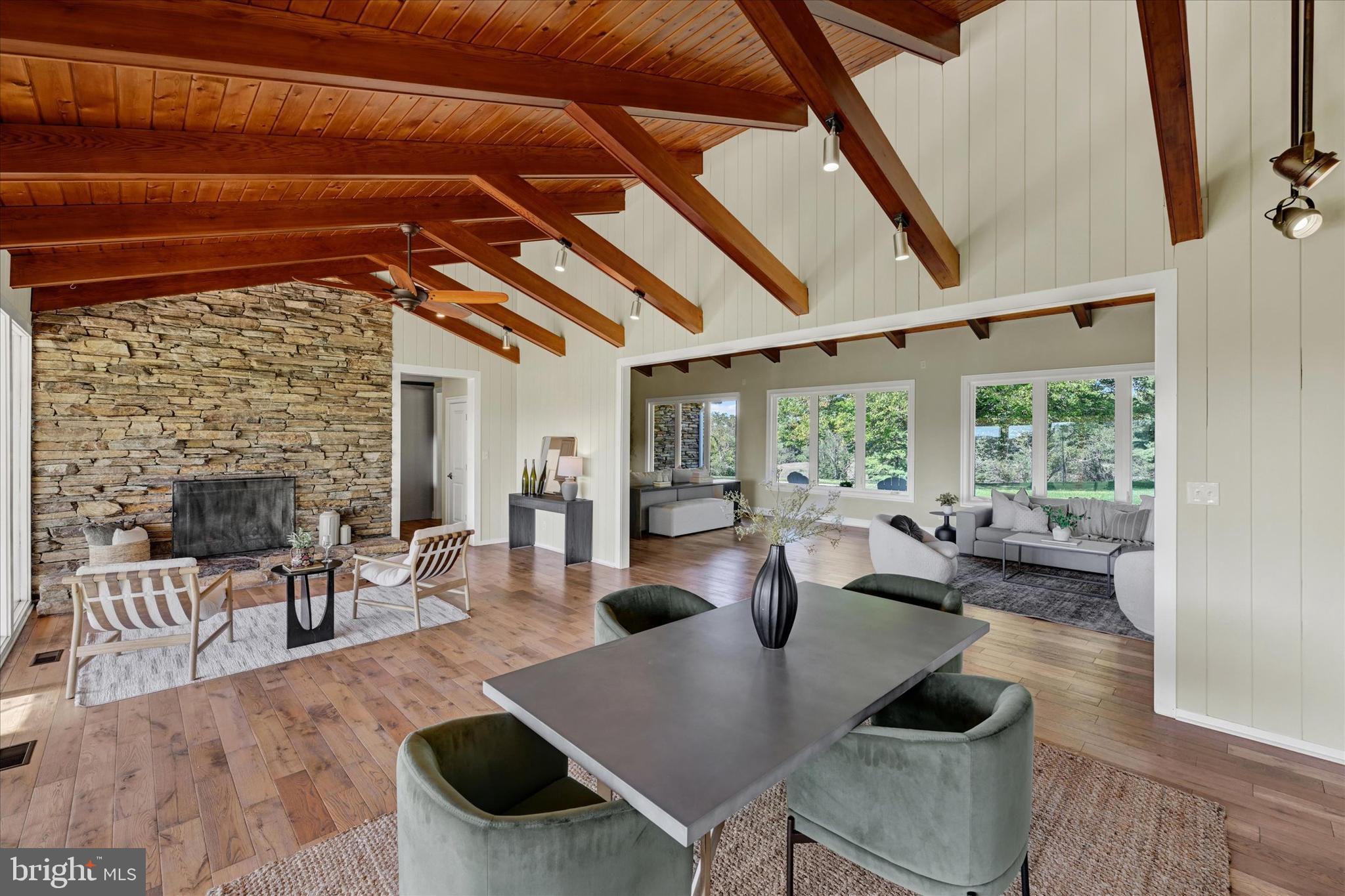 WINDY HILL FARMS - Residential