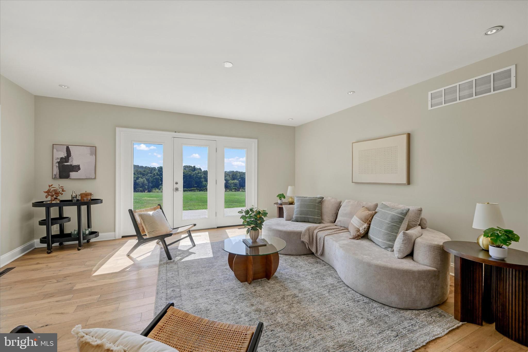 WINDY HILL FARMS - Residential