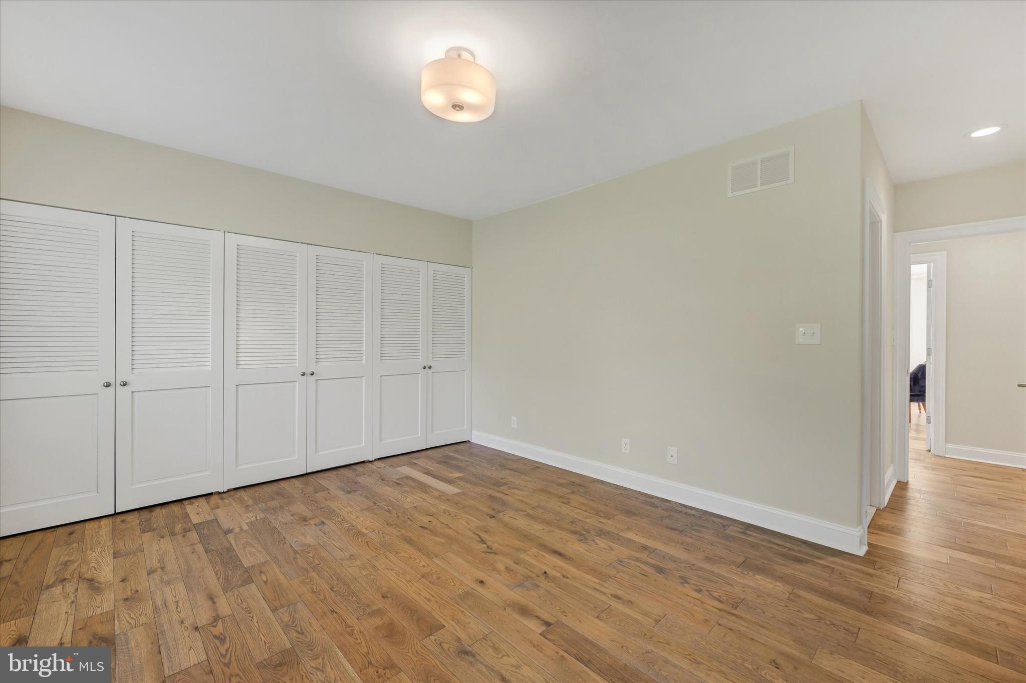 WINDY HILL FARMS - Residential