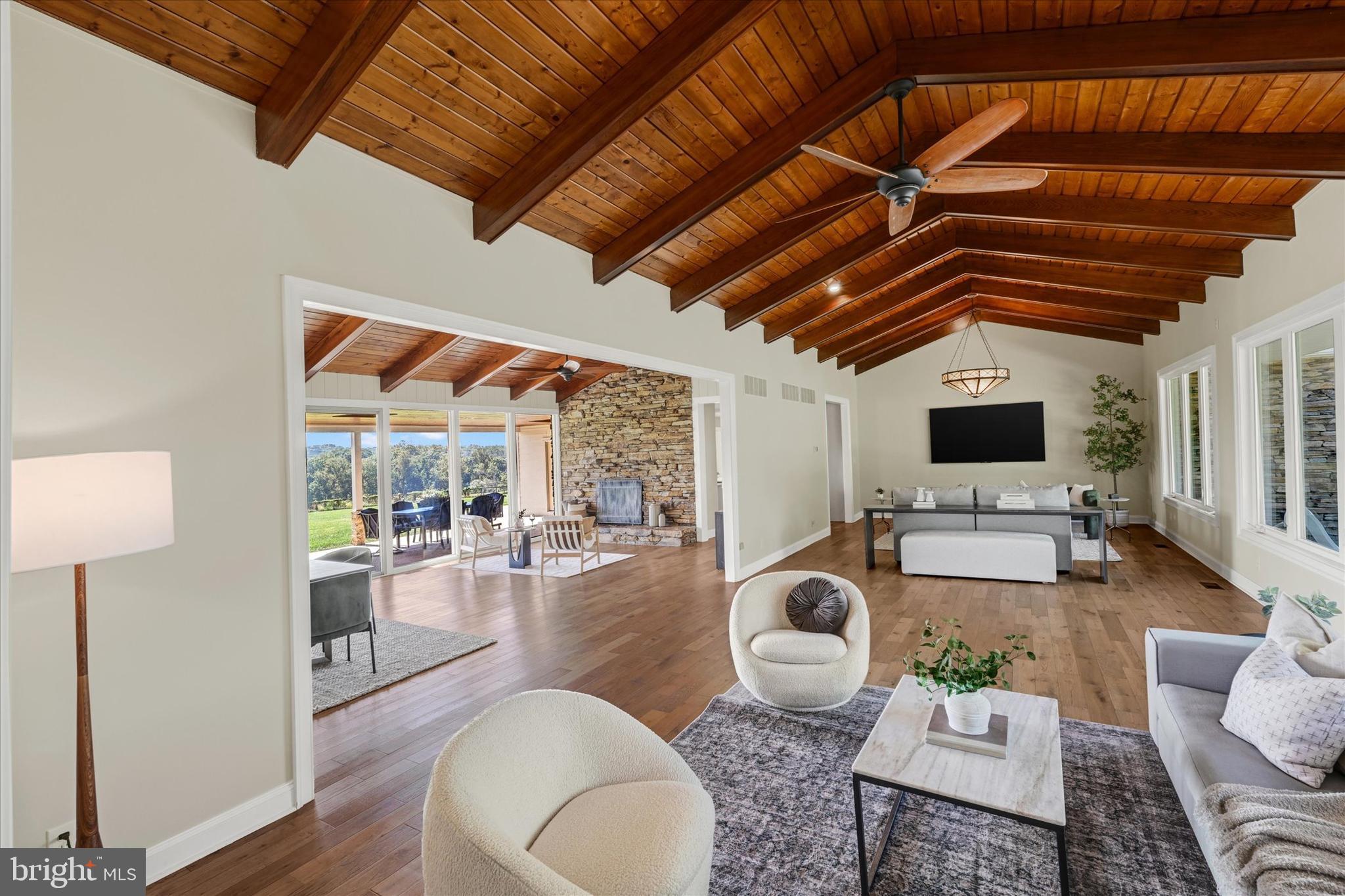 WINDY HILL FARMS - Residential