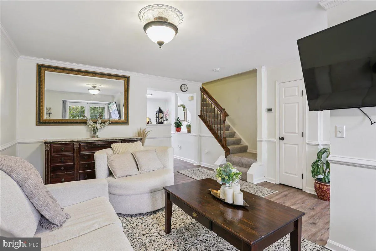 Manassas, Virginia 20110, United States, 3 Bedrooms Bedrooms, ,4 BathroomsBathrooms,Residential,Active,196232