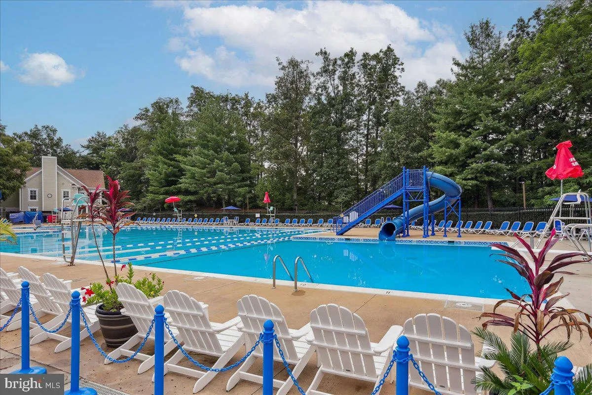 Manassas, Virginia 20110, United States, 3 Bedrooms Bedrooms, ,4 BathroomsBathrooms,Residential,Active,196232