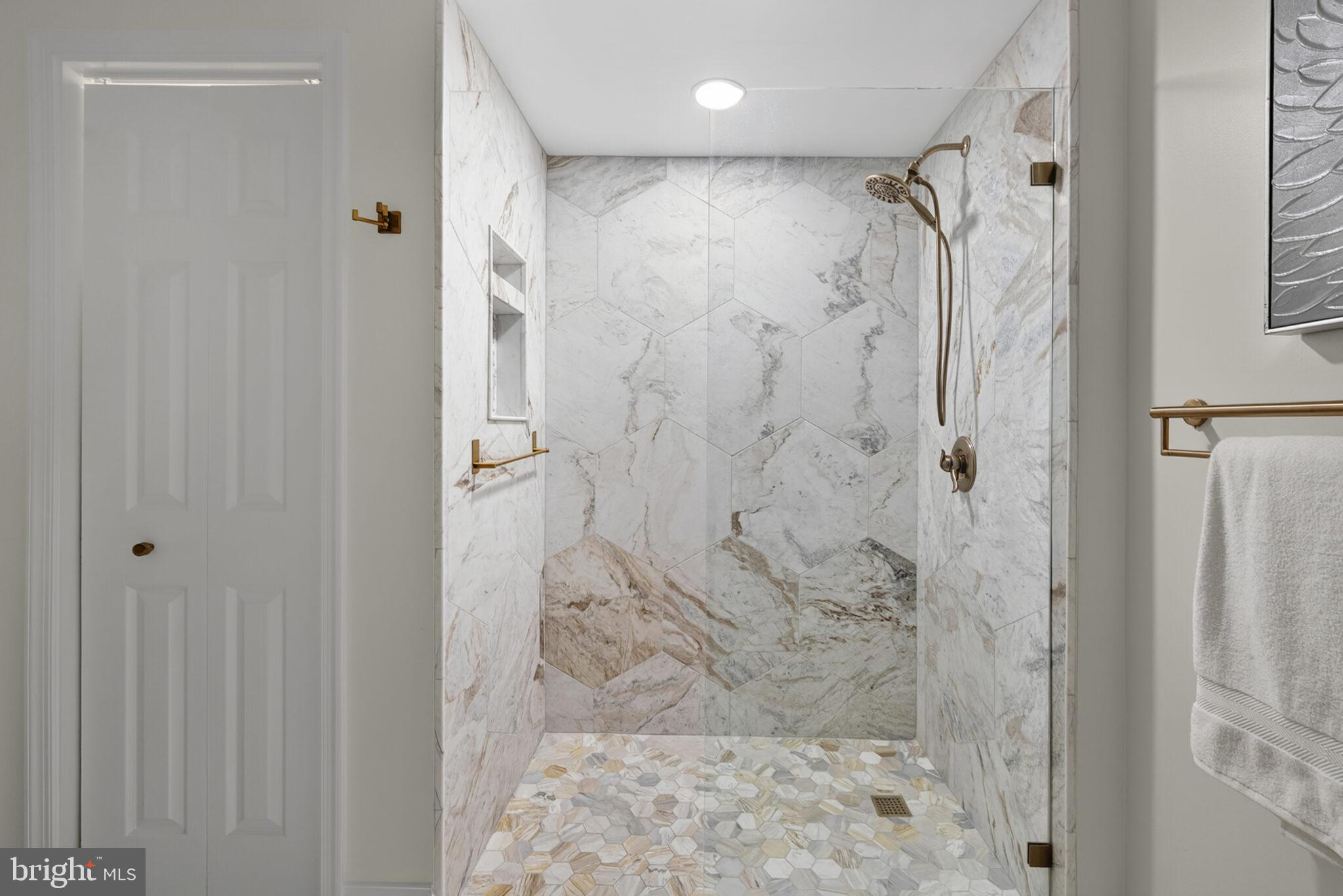 THE PRESCOTT - Residential