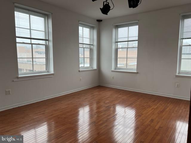 OLD CITY - Residential Lease