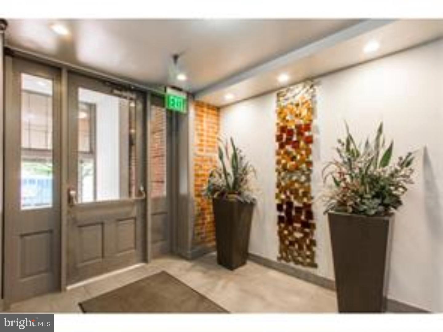 OLD CITY - Residential Lease