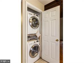 OLD CITY - Residential Lease