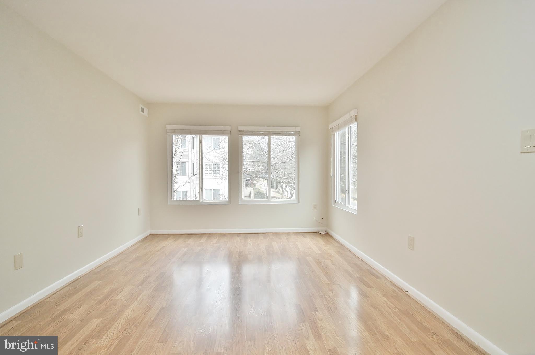 BURKE CENTRE - Residential