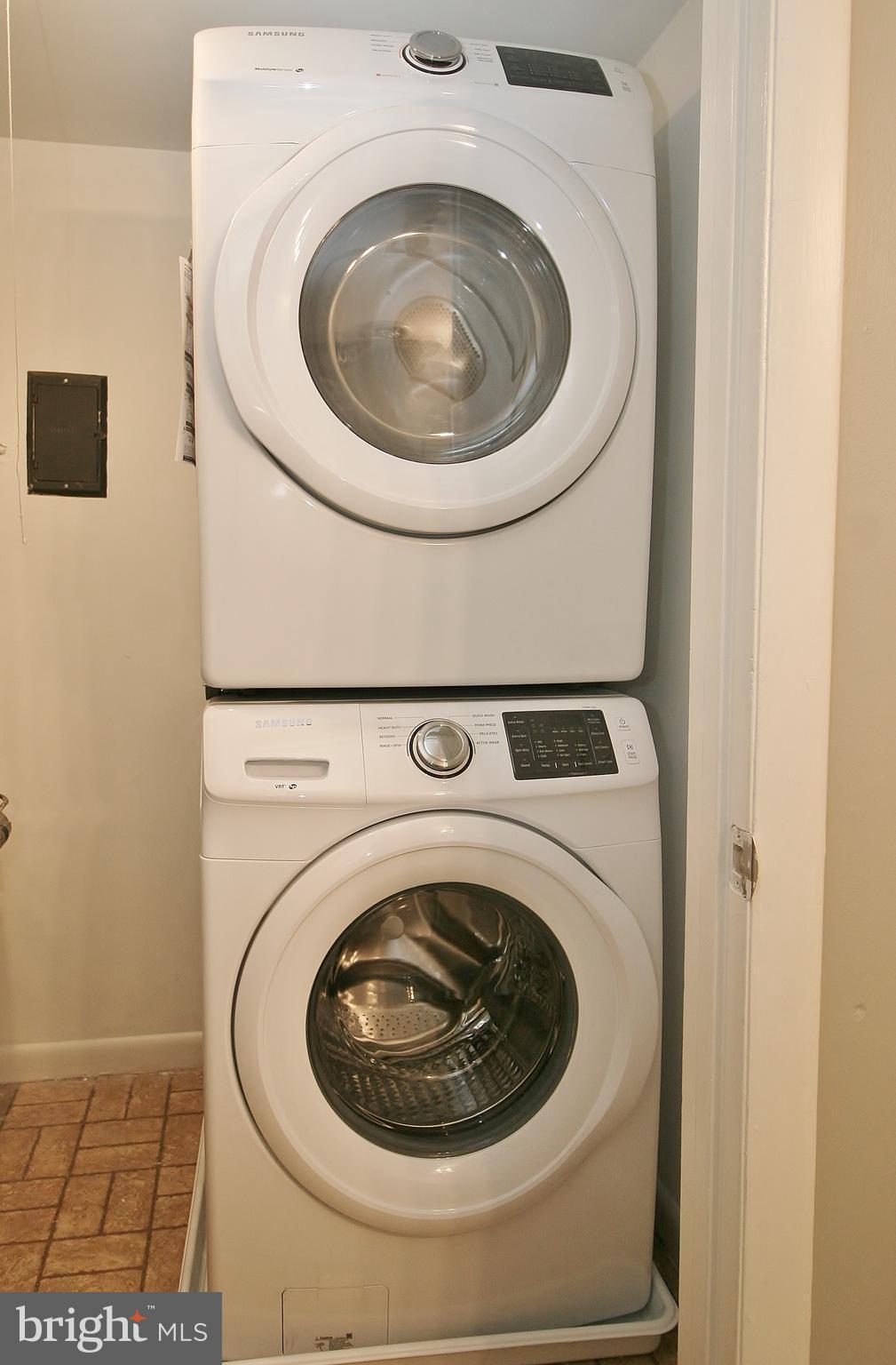 BURKE CENTRE - Residential