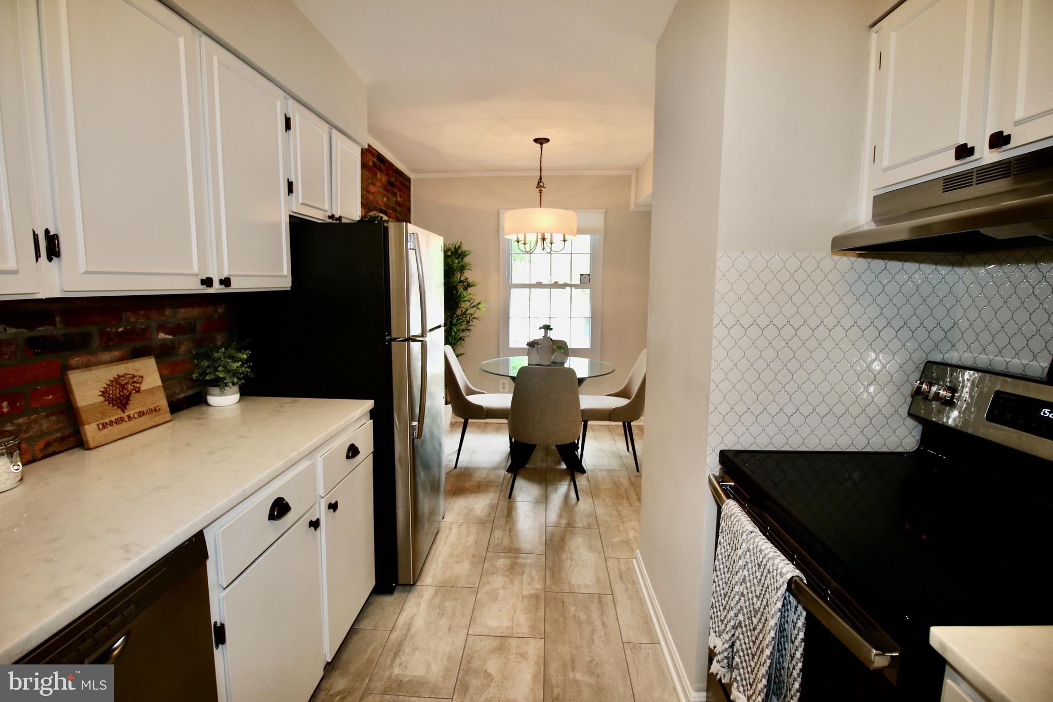 CARDINAL FOREST - Residential Lease