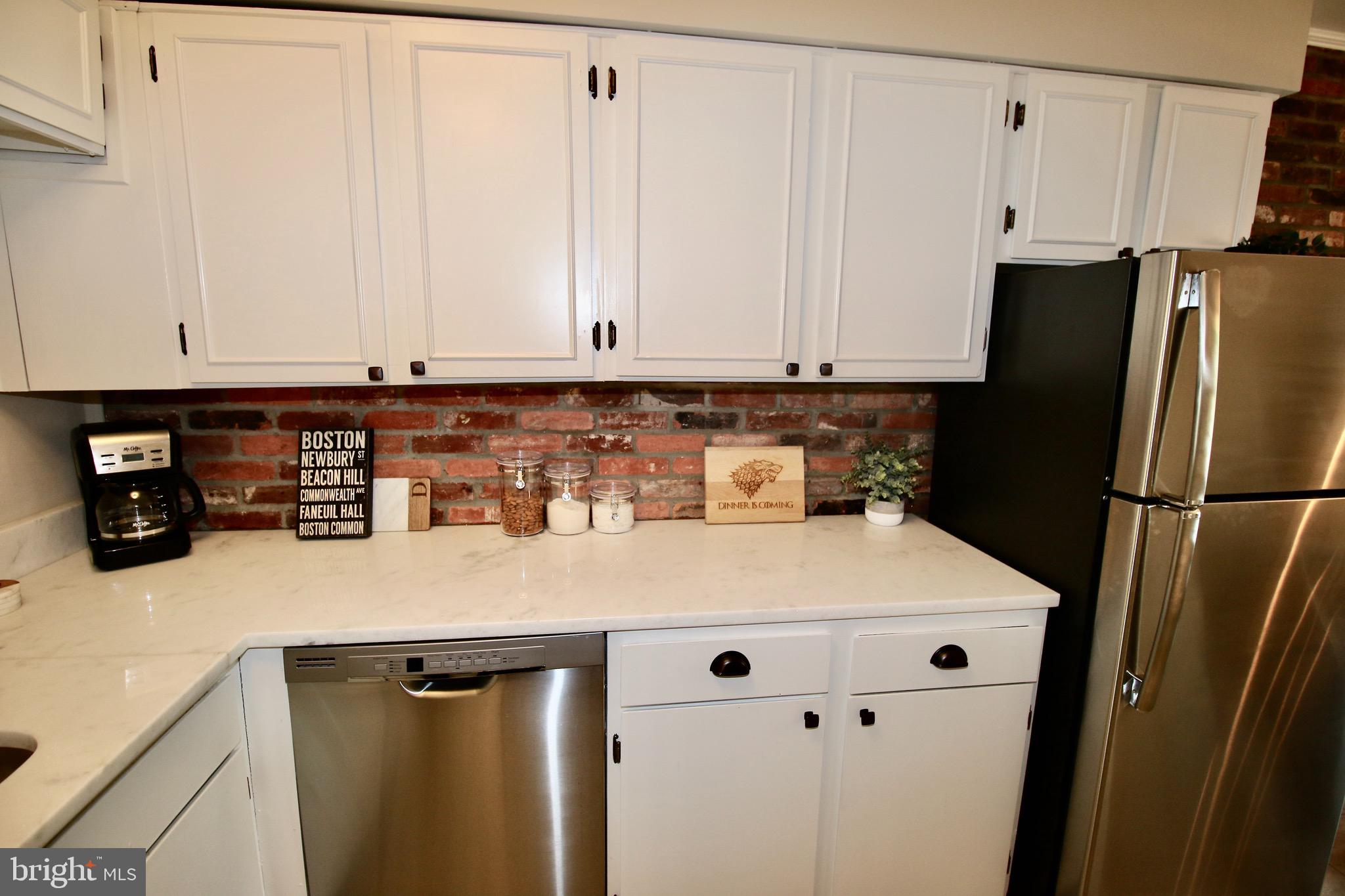 CARDINAL FOREST - Residential Lease