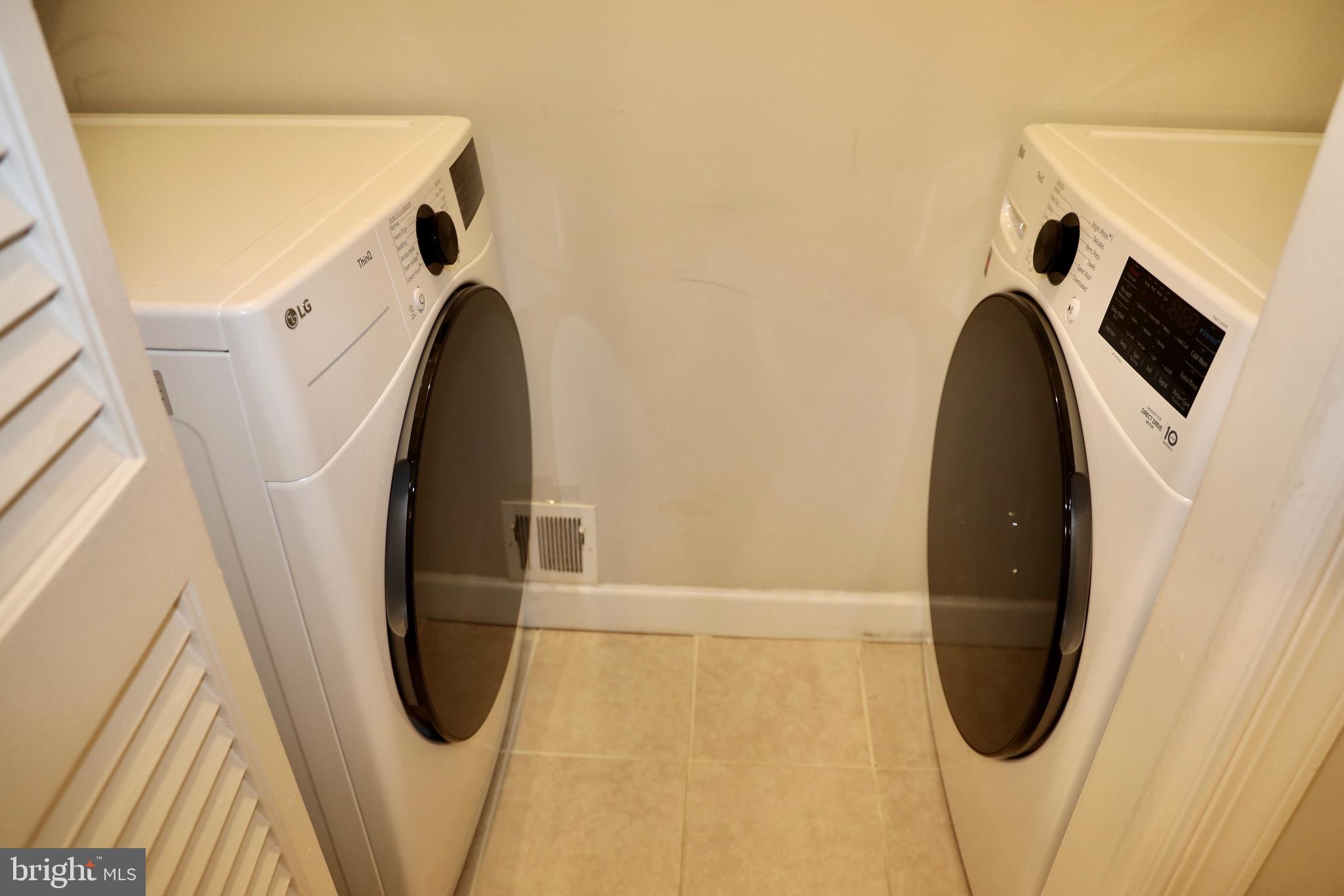 CARDINAL FOREST - Residential Lease